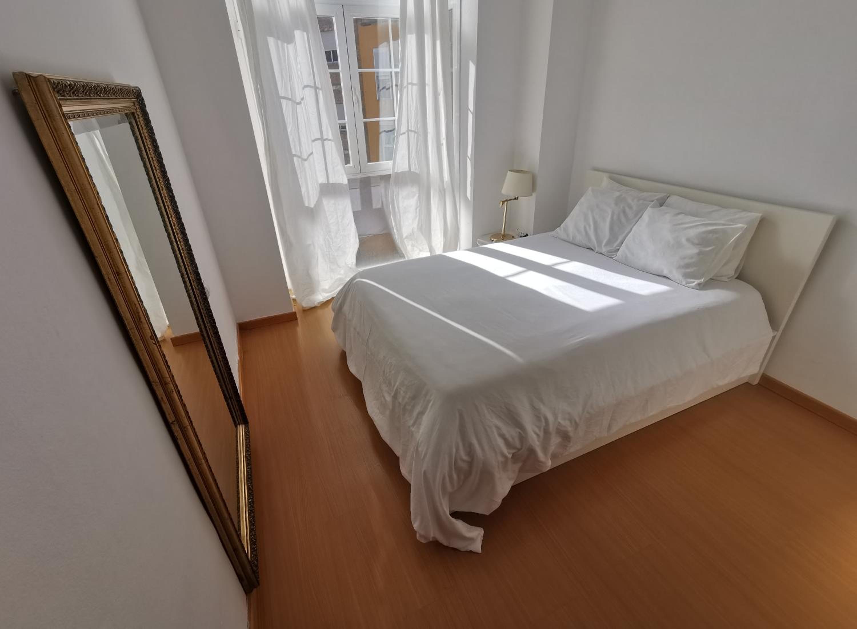 Ático con Gran Terraza Privada Centro Histórico Málaga