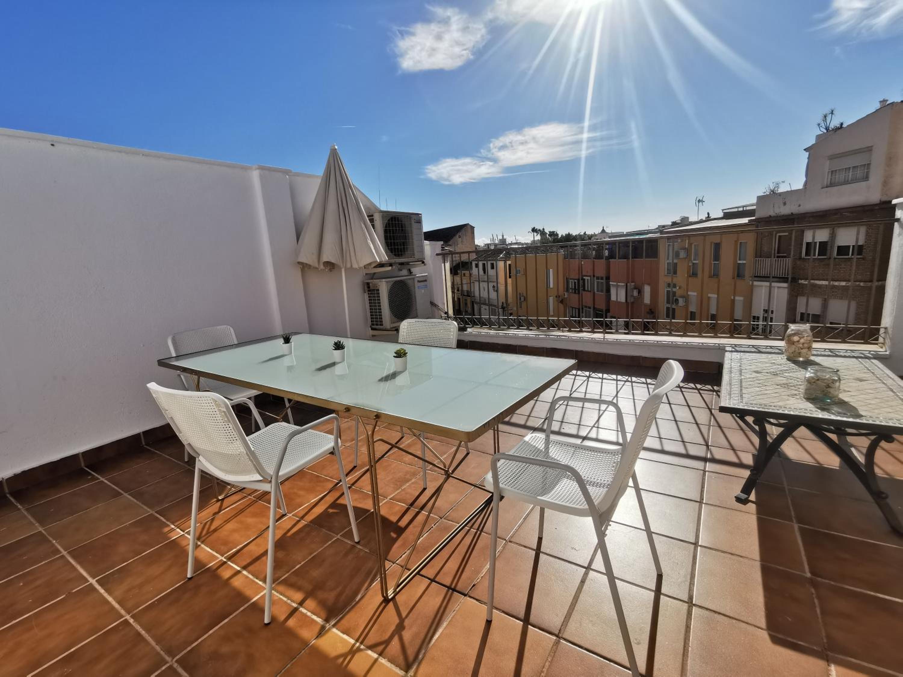 Ático con Gran Terraza Privada Centro Histórico Málaga
