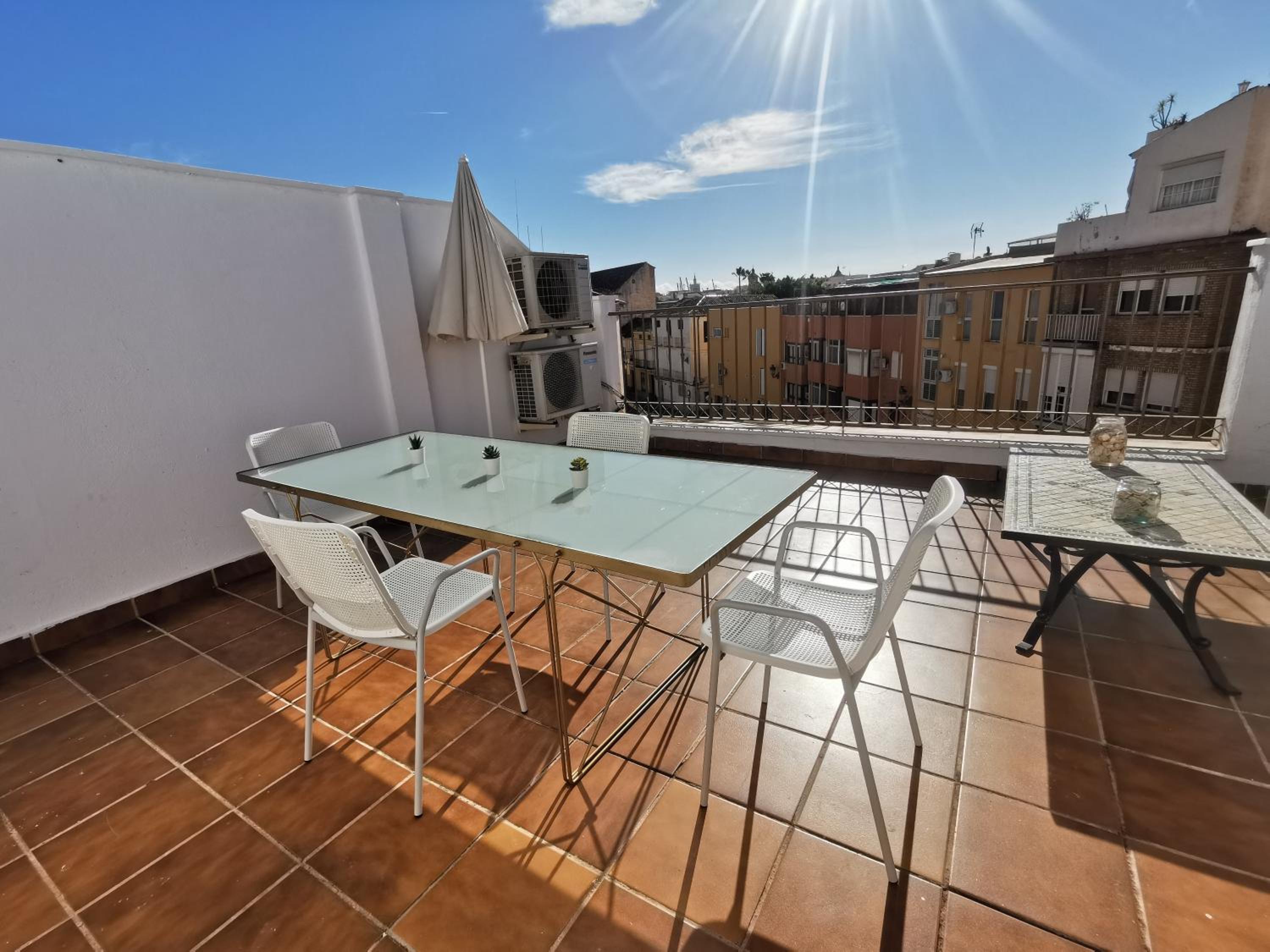 Ático con Gran Terraza Privada Centro Histórico Málaga