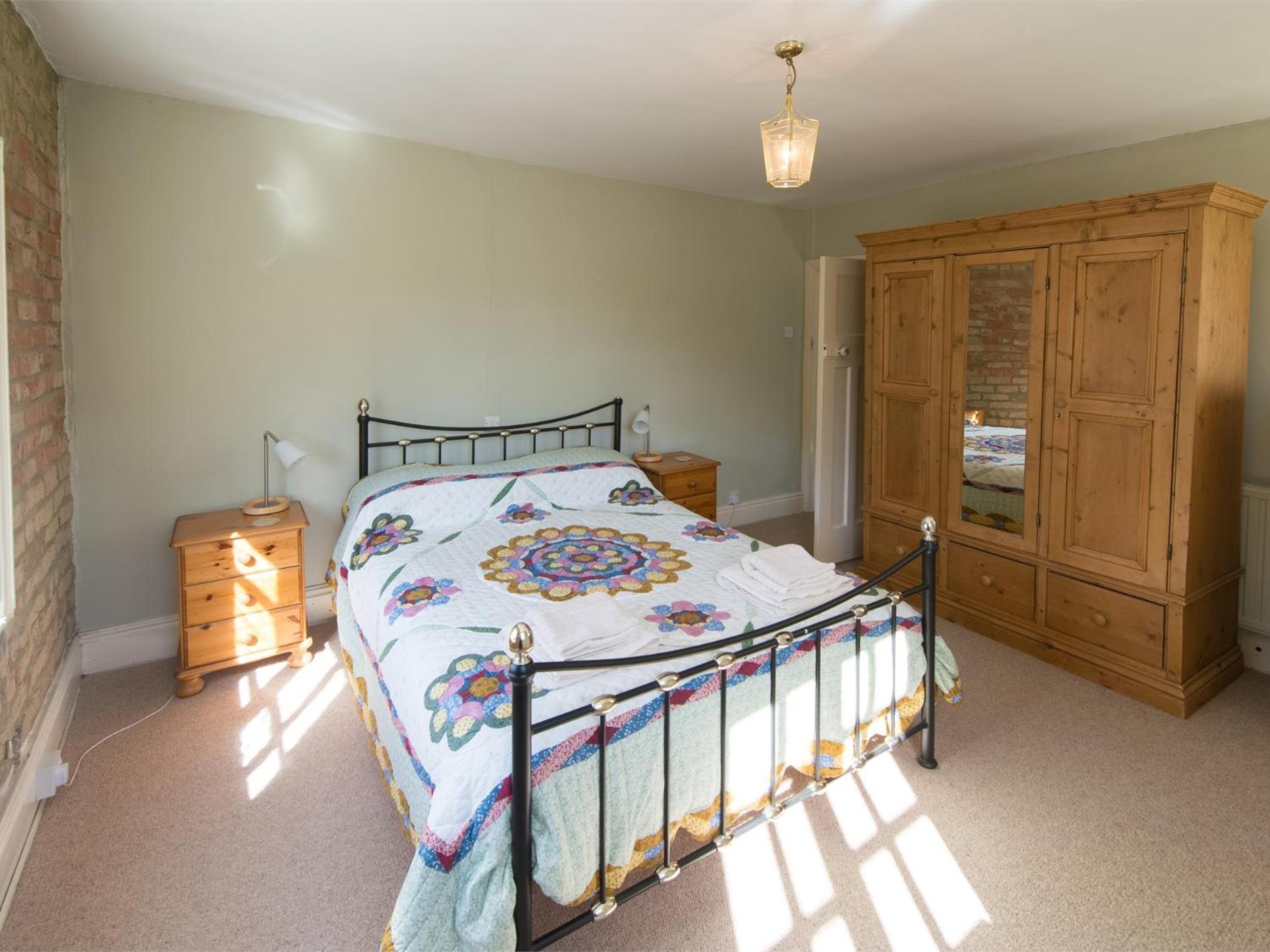 4 Bed in Knaresborough oc-hh090 view 5