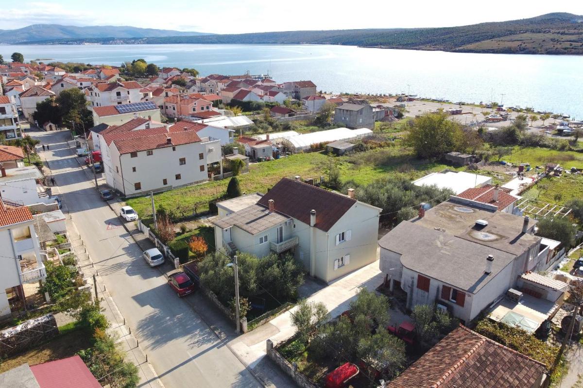 Hotel Seaview apartment Aida - Image 1