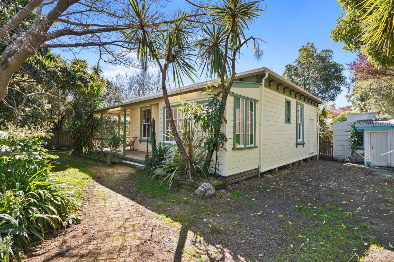 Aranui palms - Mapua Holiday Home view 3