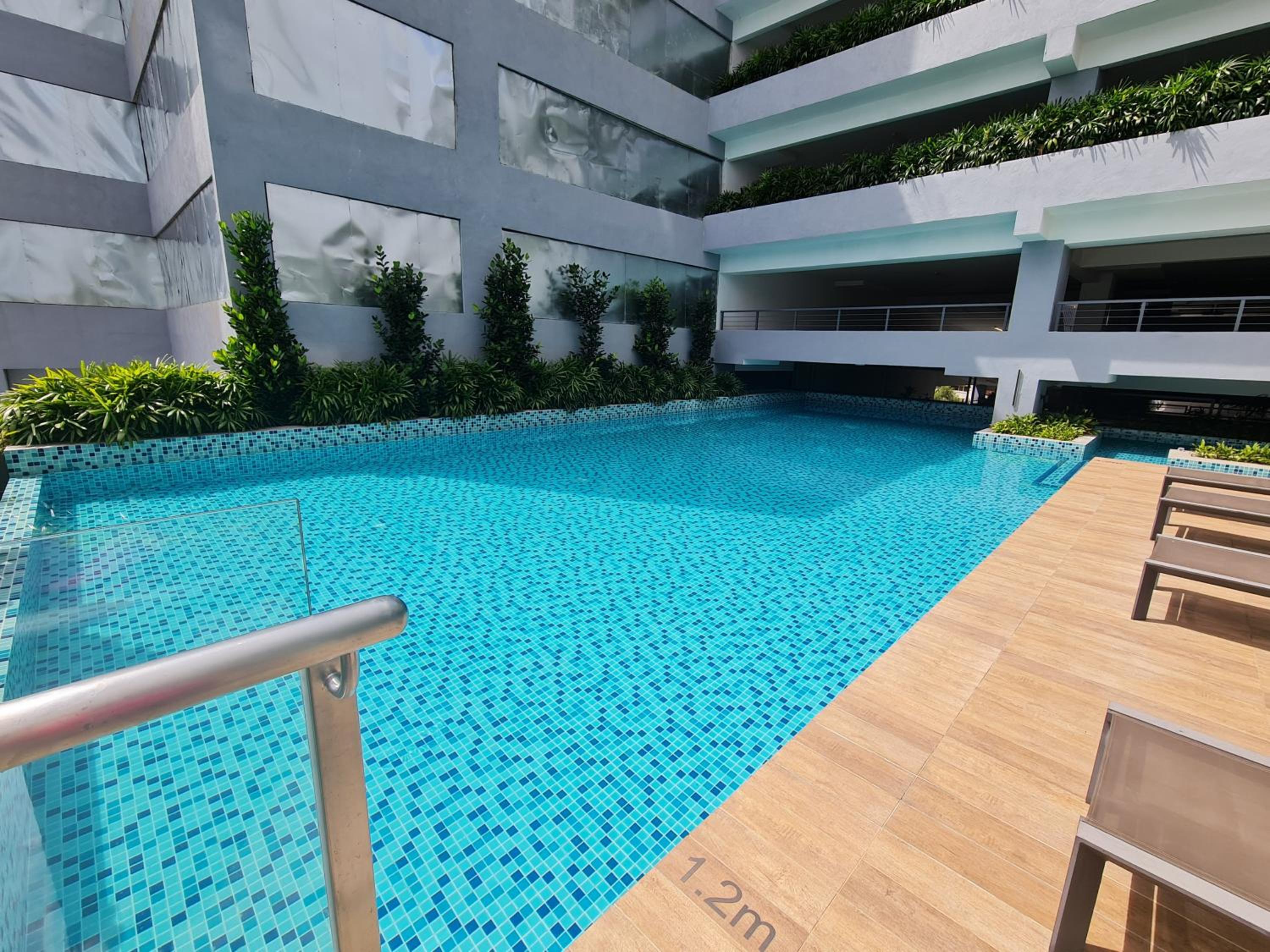 Cozy Modern Tiny Home 2R1B 10 mins to KLCC