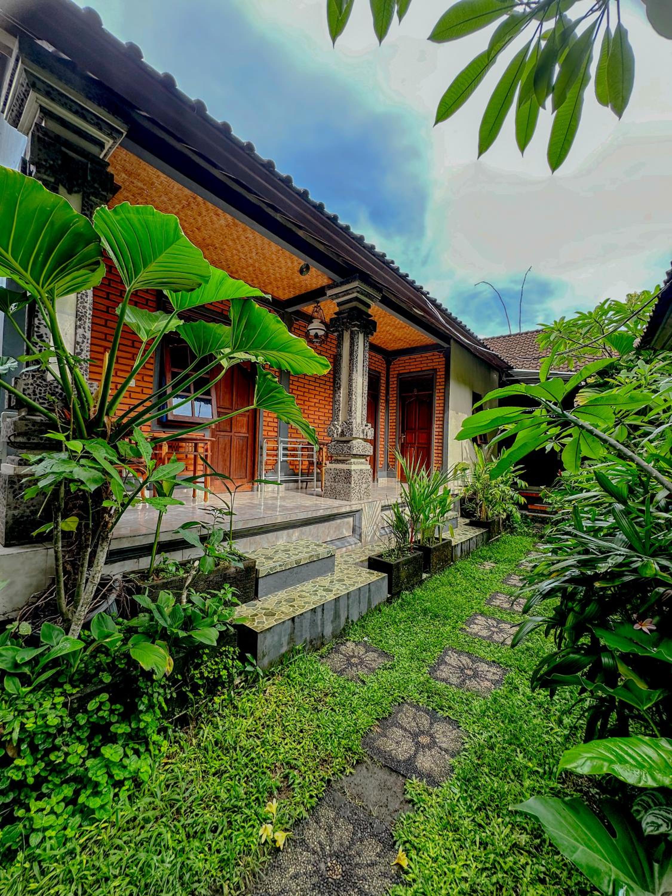 Ojek's Homestay