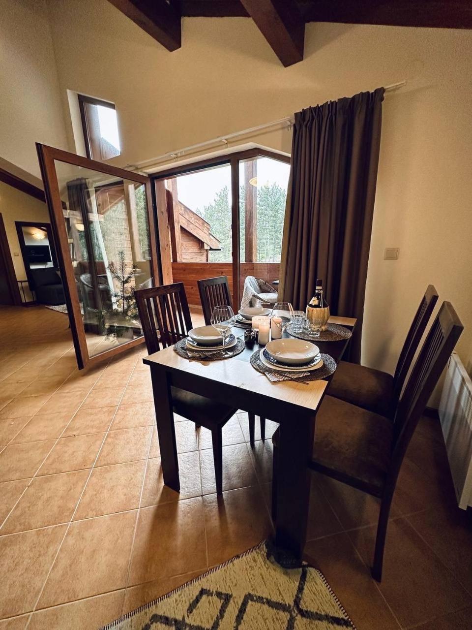 Spacious penthouse chalet apartment in Pirin Golf and Country Club