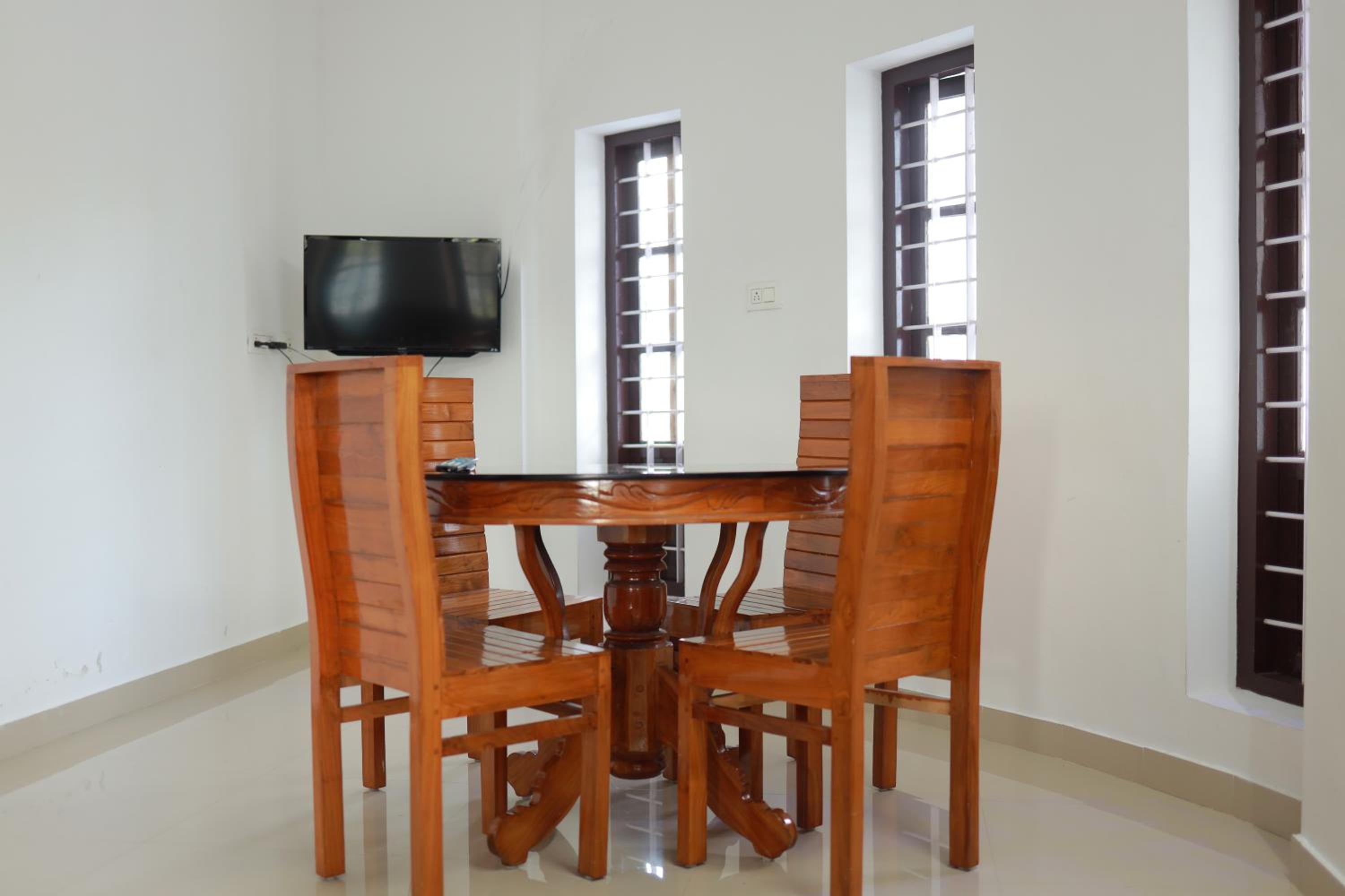 HILLFORT HOMESTAY