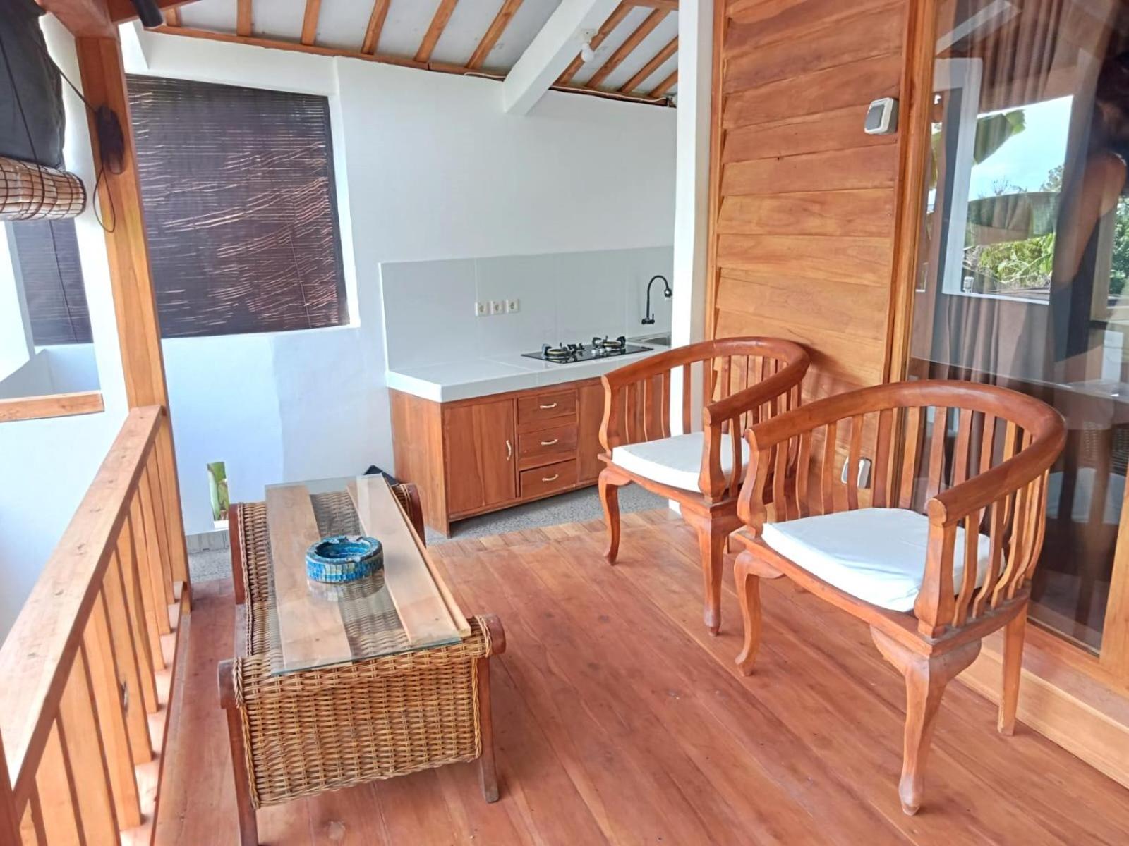 Rumah Wayans Lipah