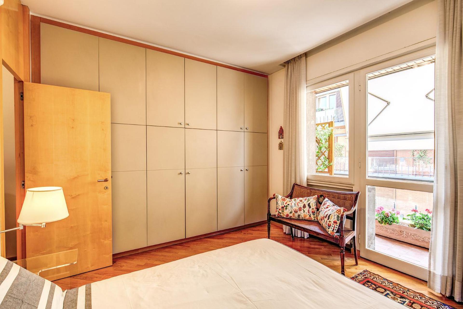 Terrazza Piccolomini: elegant apartment stunning view over Rome/St Peter's Dome