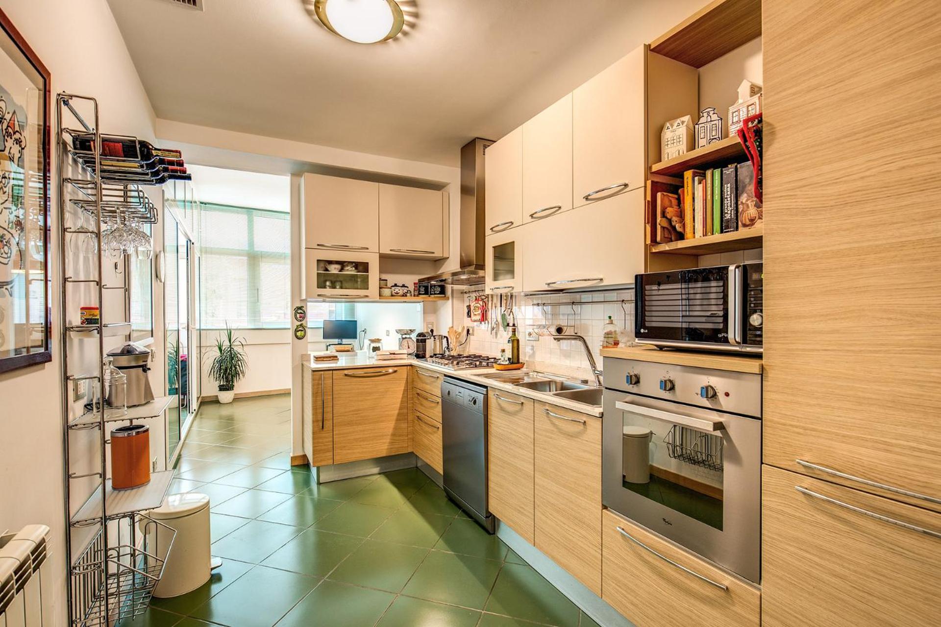 Terrazza Piccolomini: elegant apartment stunning view over Rome/St Peter's Dome