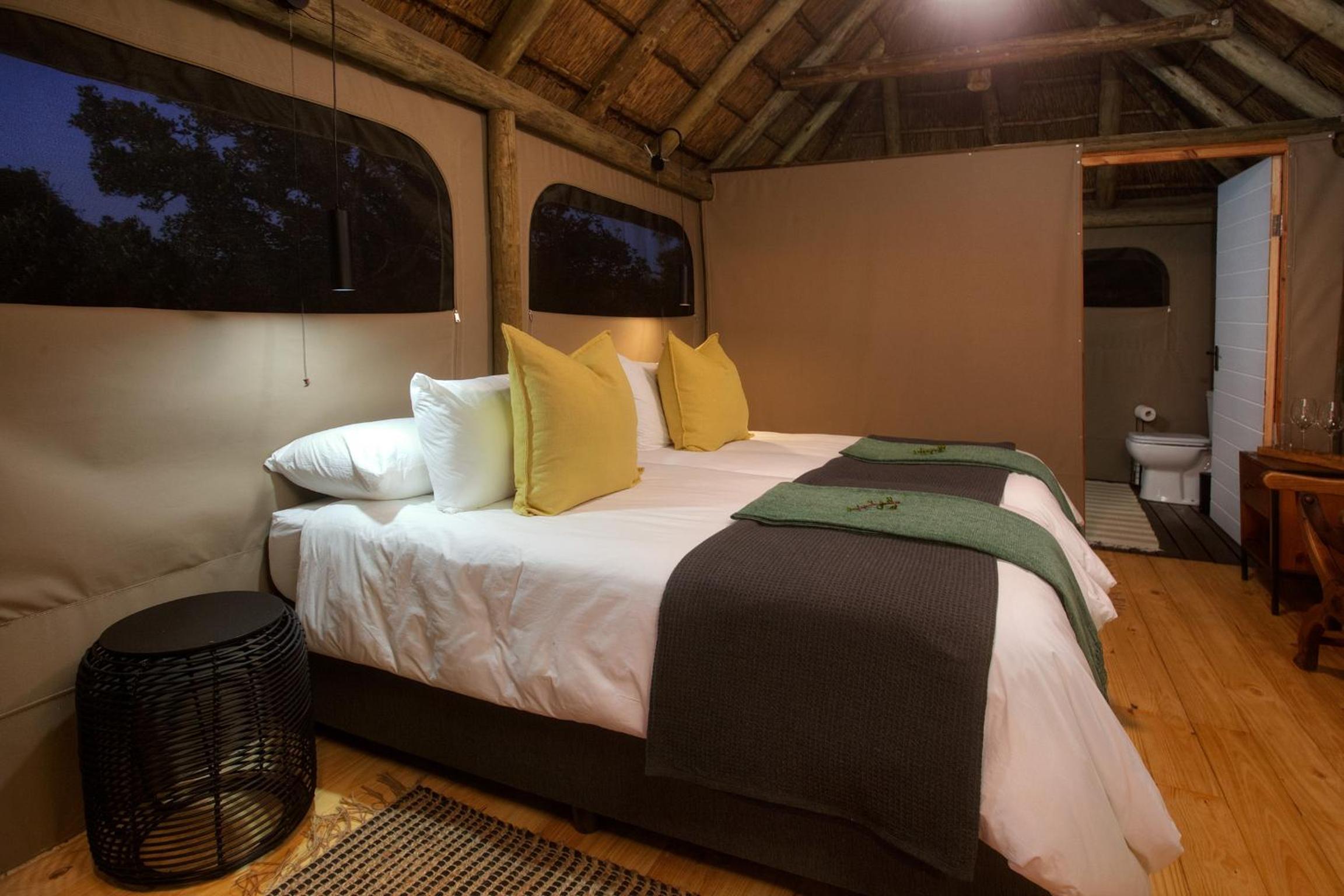 Addo Elephant Safari Lodge - Bellevue Forest Reserve