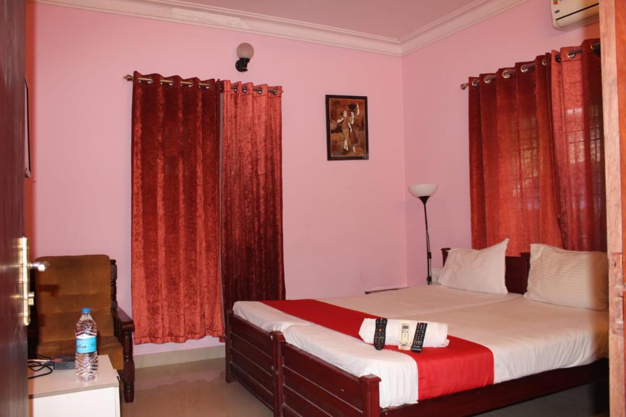 Malgudi Holidays