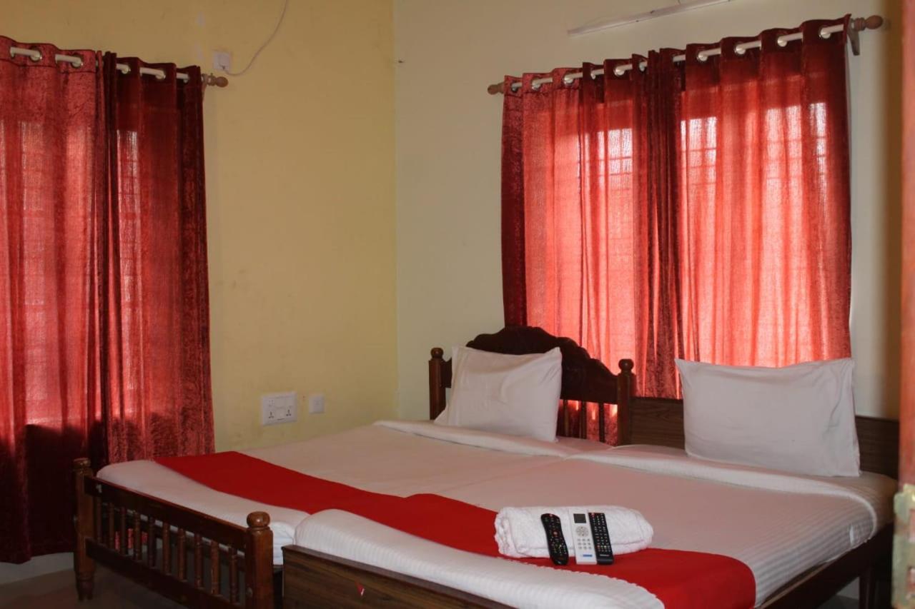 Malgudi Holidays