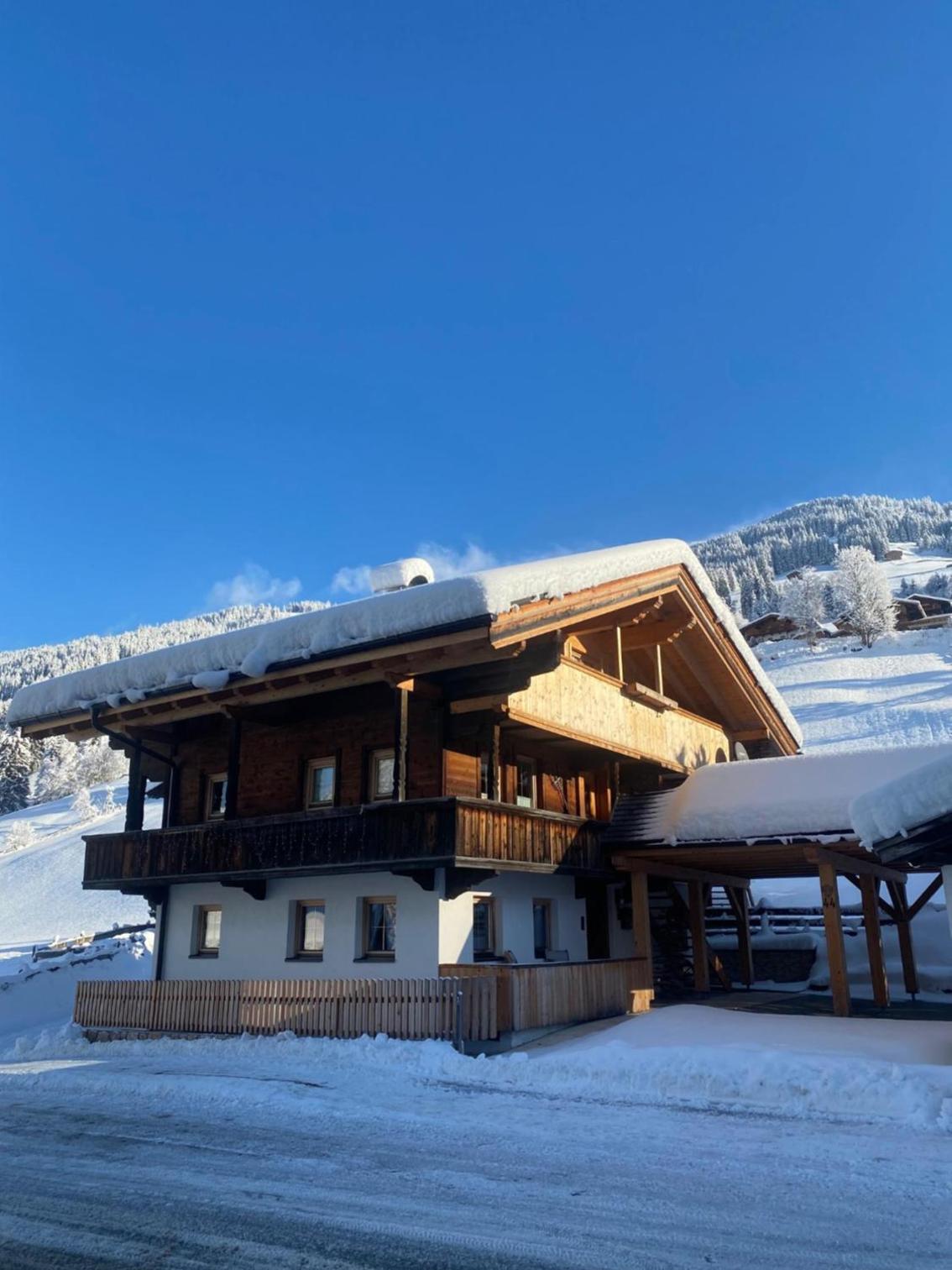 Kast'l Apartments