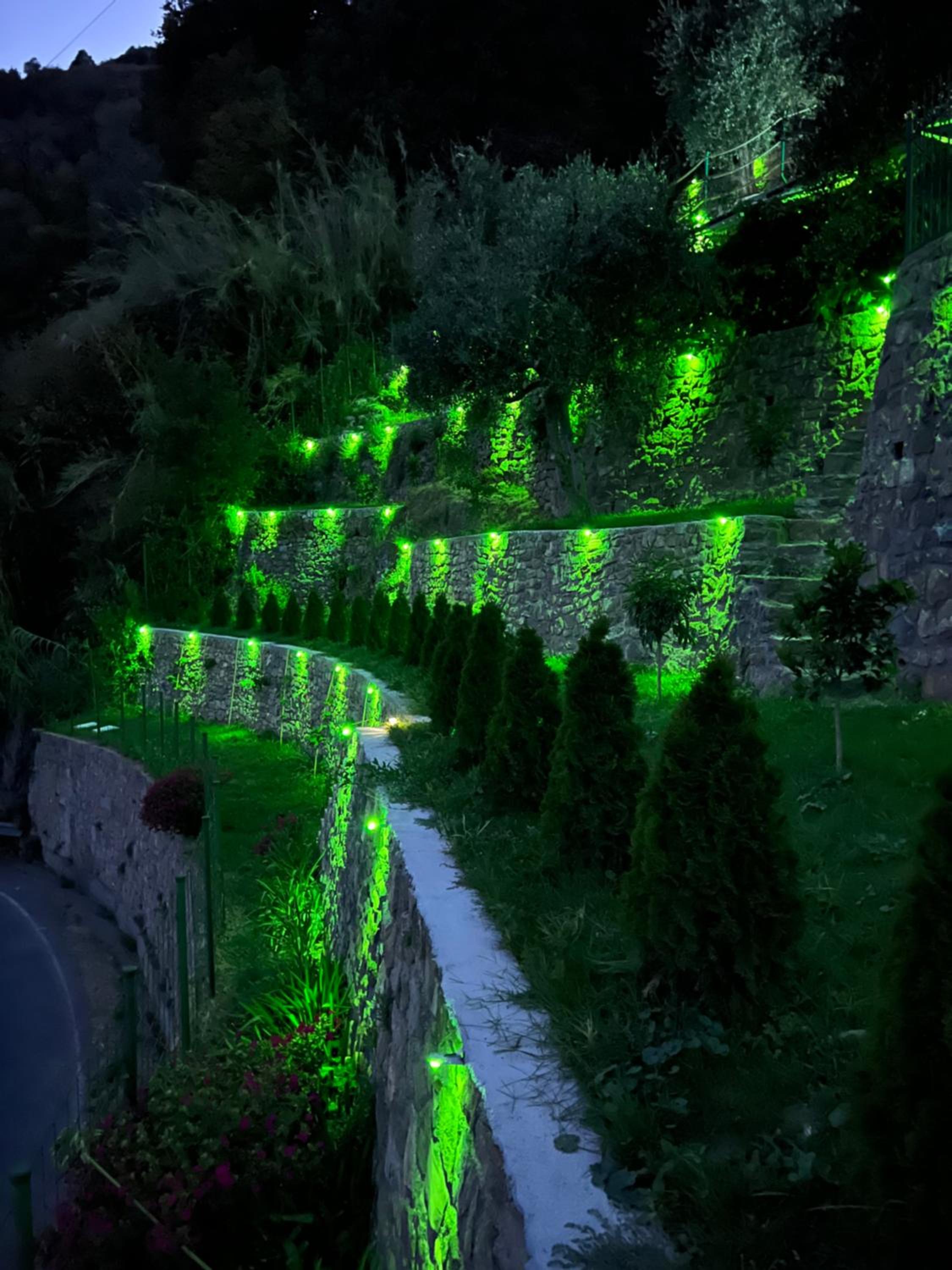 DaVilla Sanremo - Entire Villa, Sea View & Pool view 5