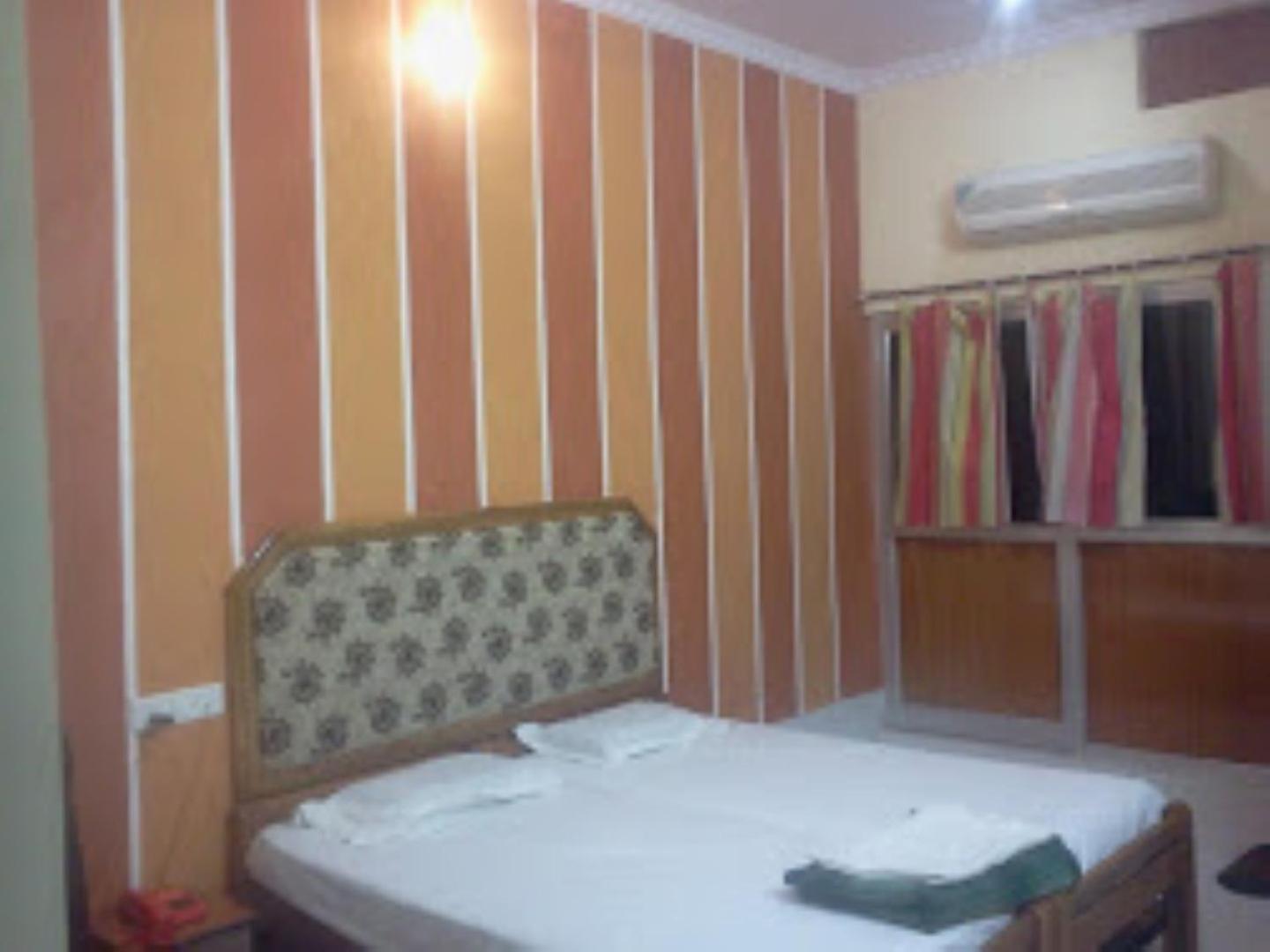 HOTEL SHANTIDOOT , Gadarwara view 3
