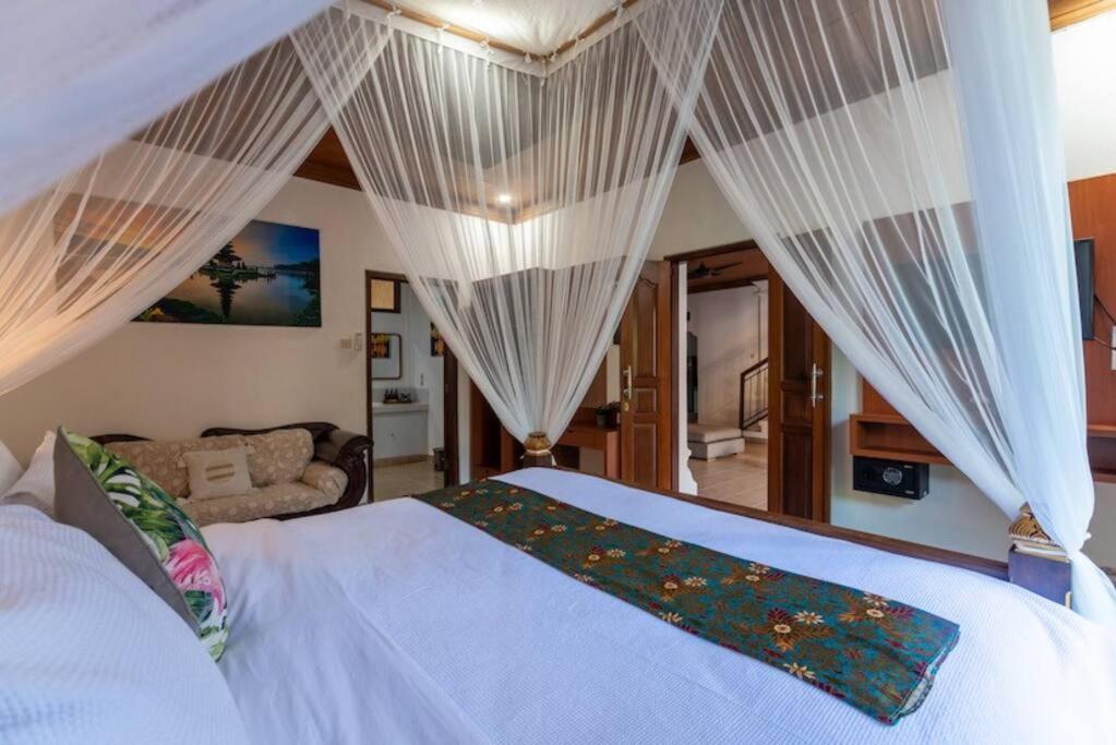 Damaris Bali Villa view 3