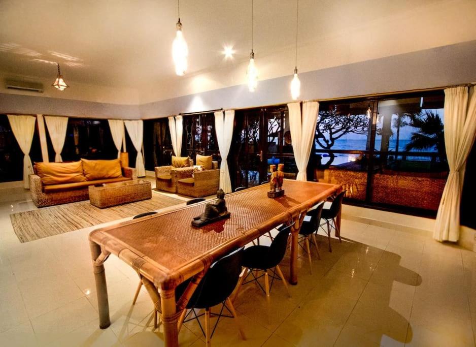 Luxurious & Tranquil Beachfront private villa with private pool view 4