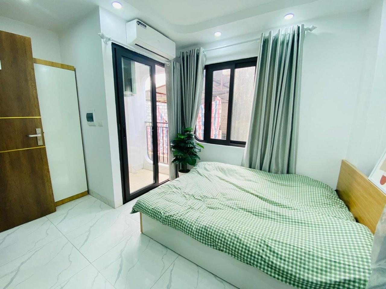 Nhà 40C Hoàng Ngân