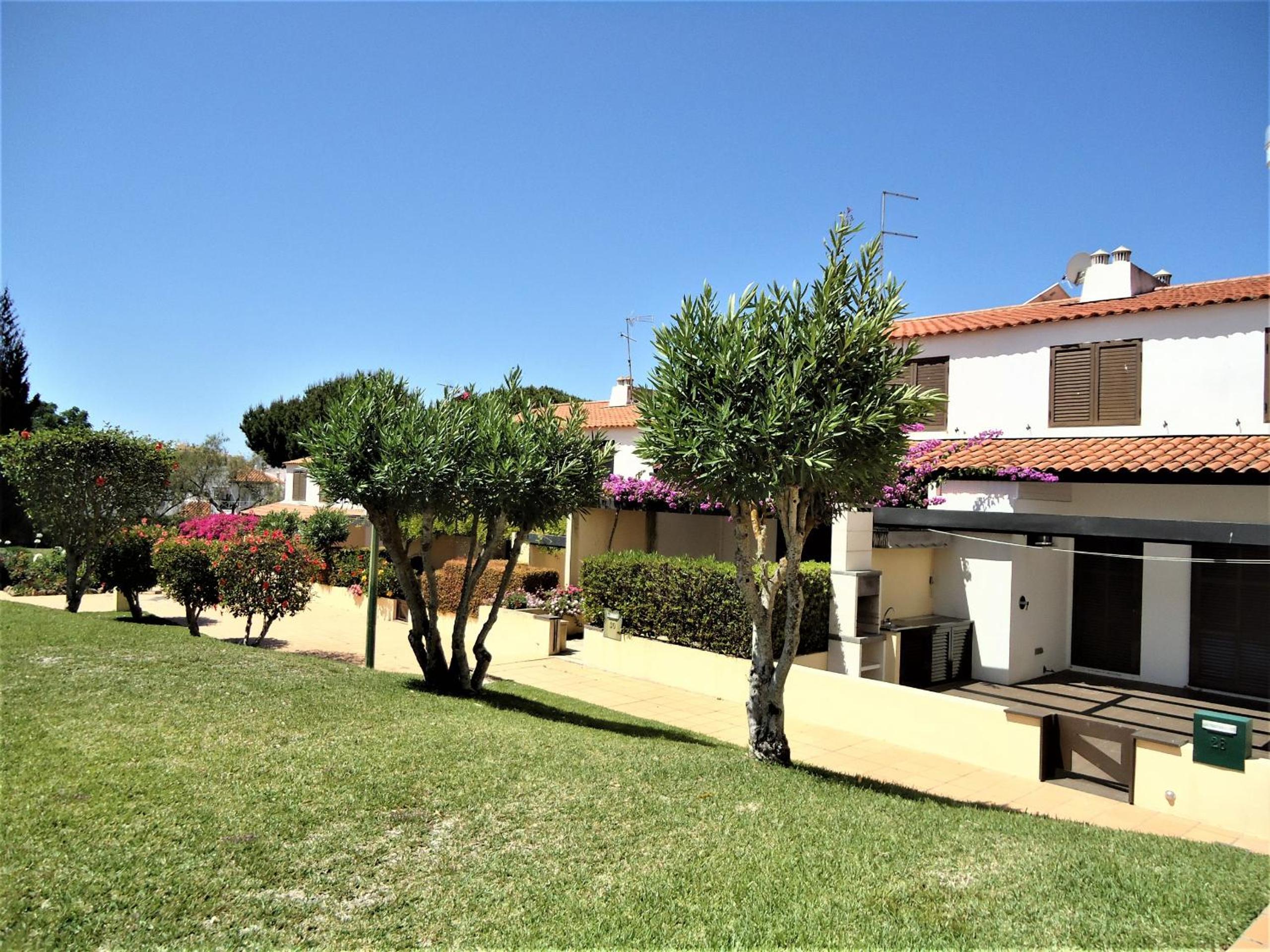 V2 Vilar Jardim Piscina wifi view 5