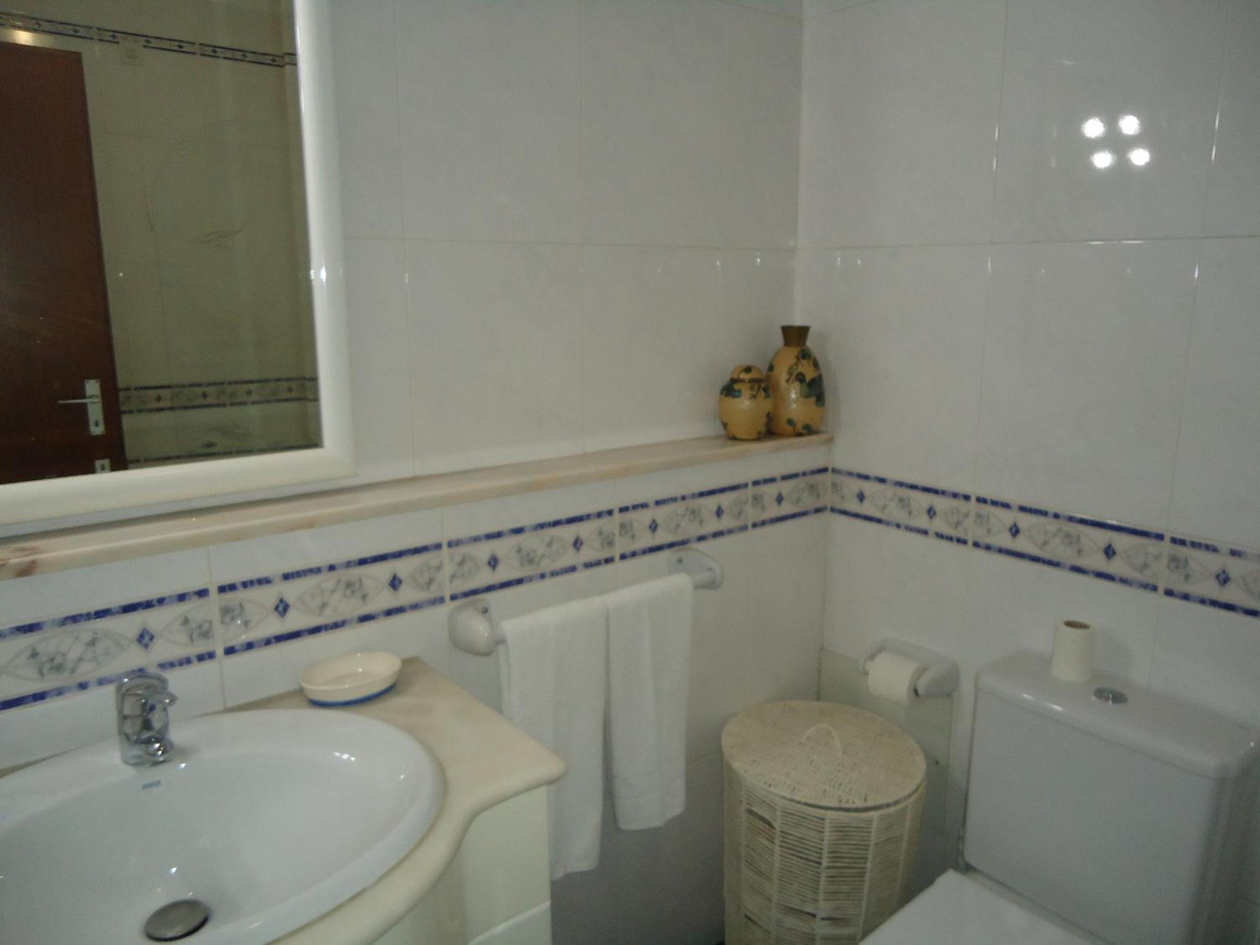 Photo 51