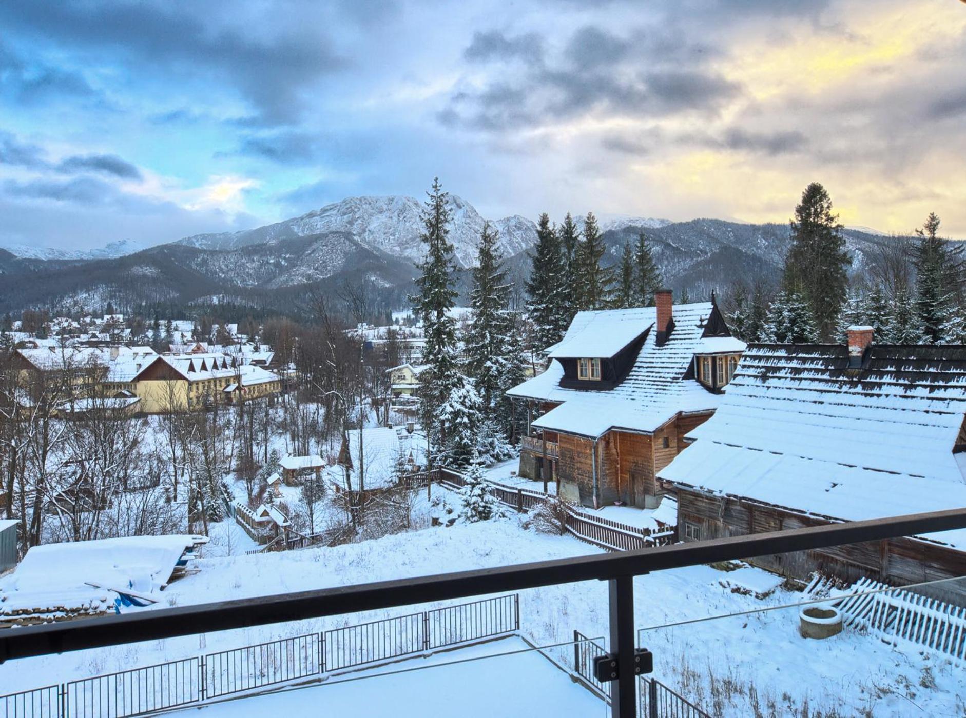 VisitZakopane - Chalet Ski Apartment view 3
