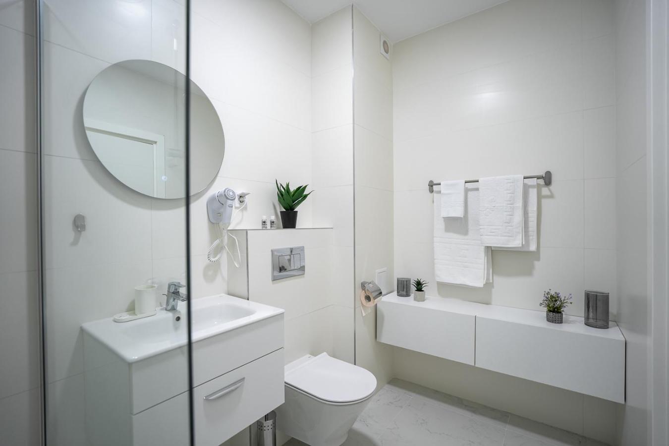 The Blue Sanctuary by Blvd 70B2 - Free Parking