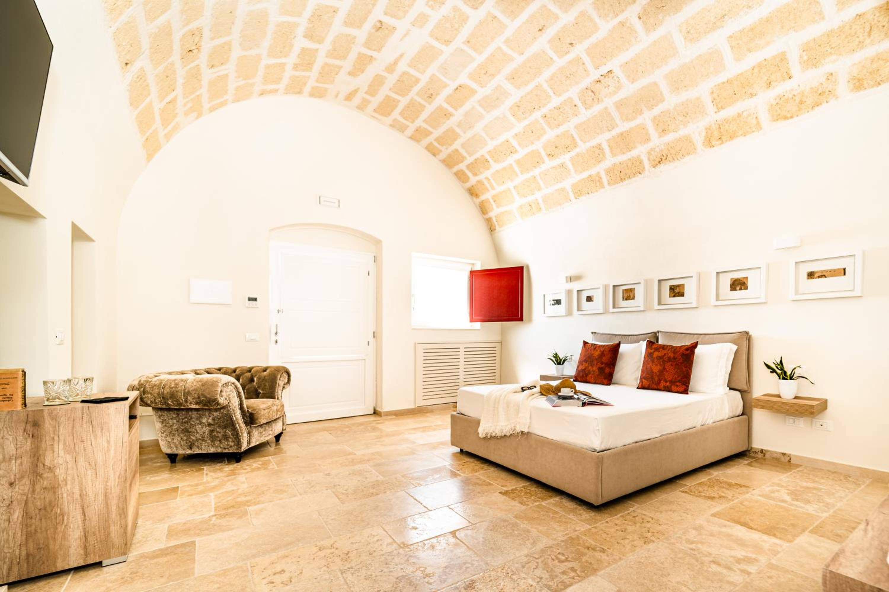 Villa Brigida Resort - Soft Luxury Atmosphere - Adult Oriented
