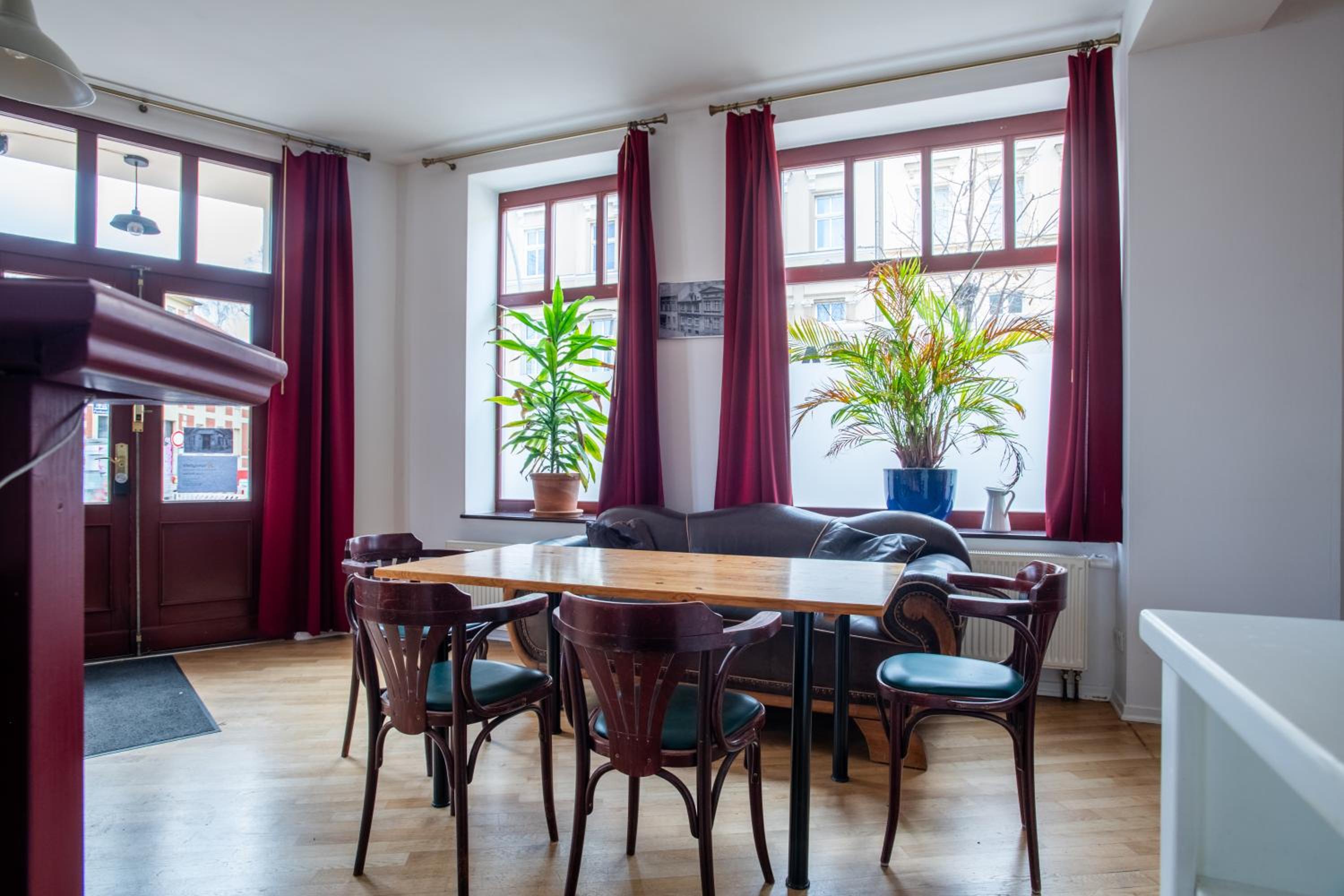 Alt-Berliner Eckkneipe - 