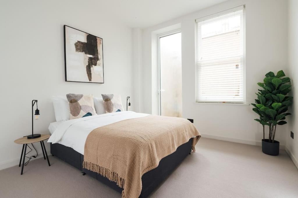 Light & Luxury London Apartment in Honor Oak
