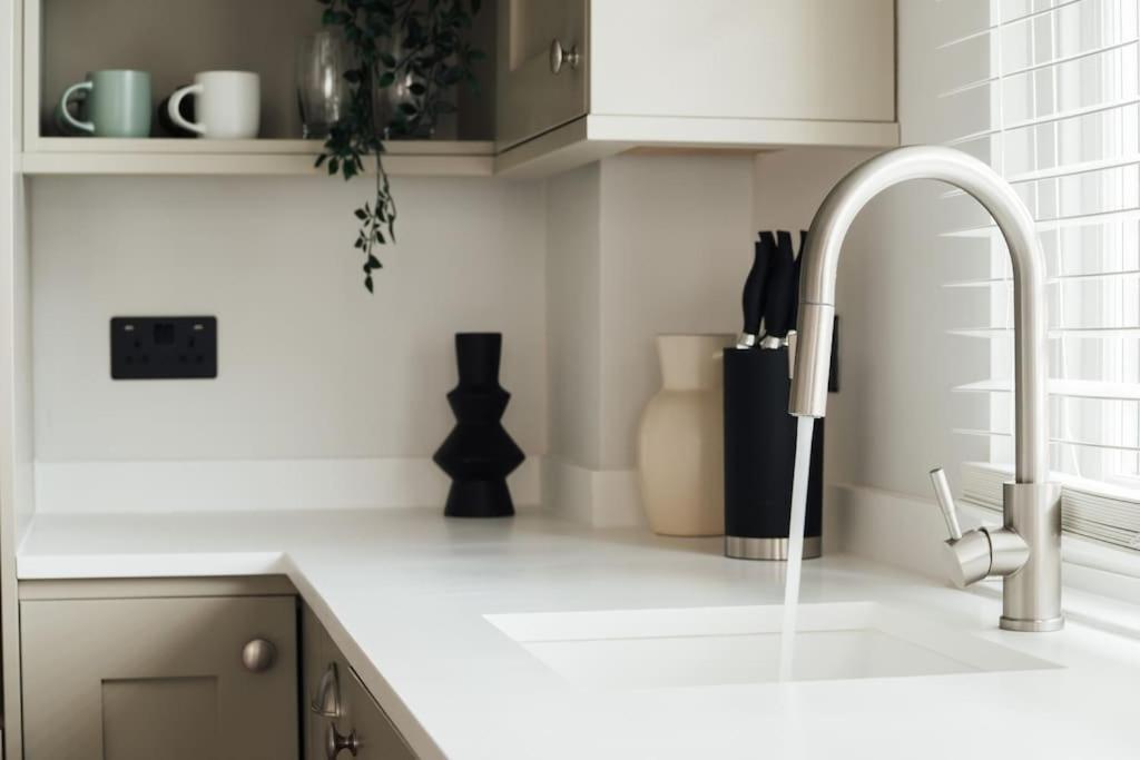 Light & Luxury London Apartment in Honor Oak
