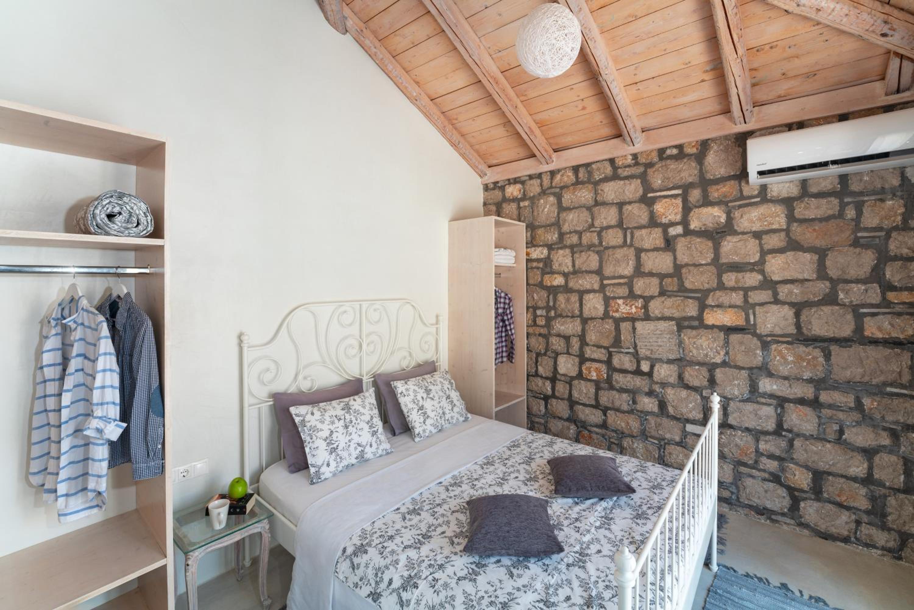 AGROTOPIA Guesthouses