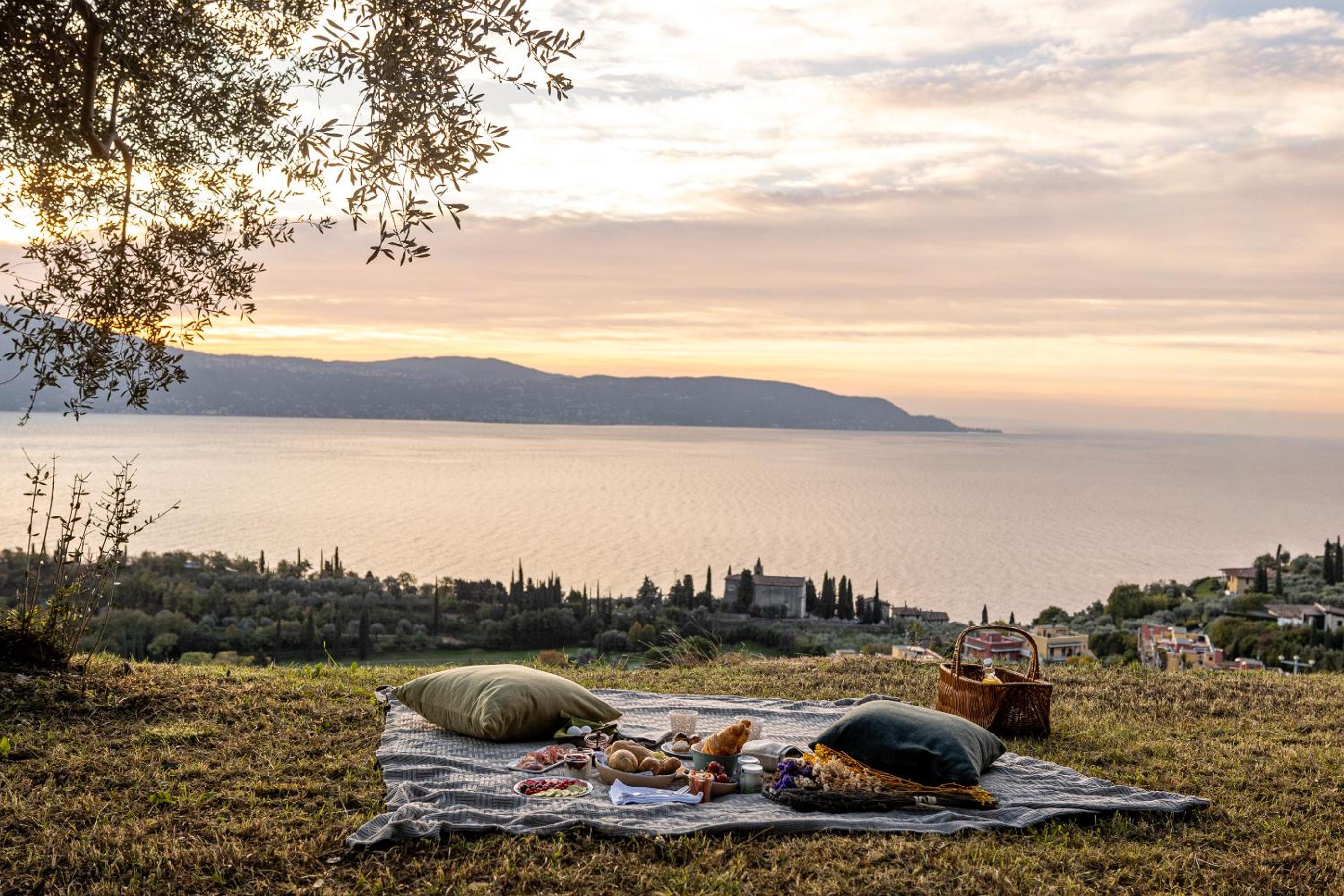 Colago Private Villas Lake Garda view 2