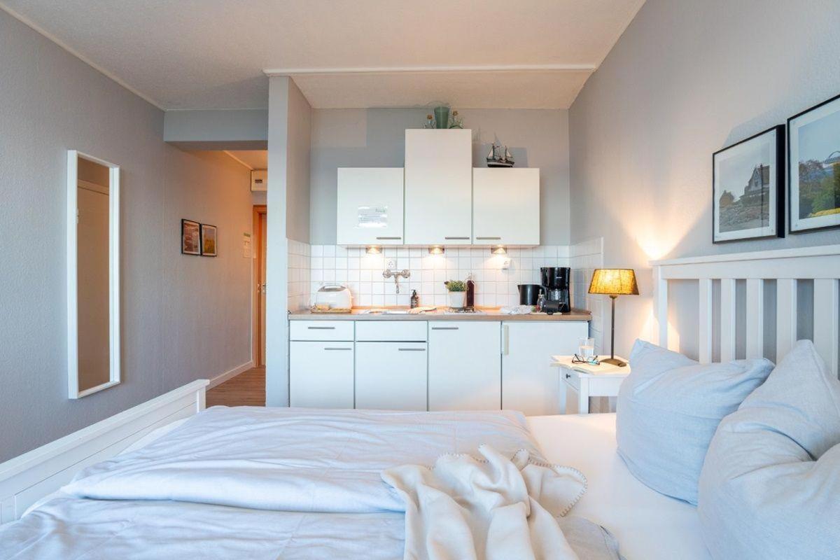 Strandhotel-Heiligenhafen-Wohnung-214-Typ-I