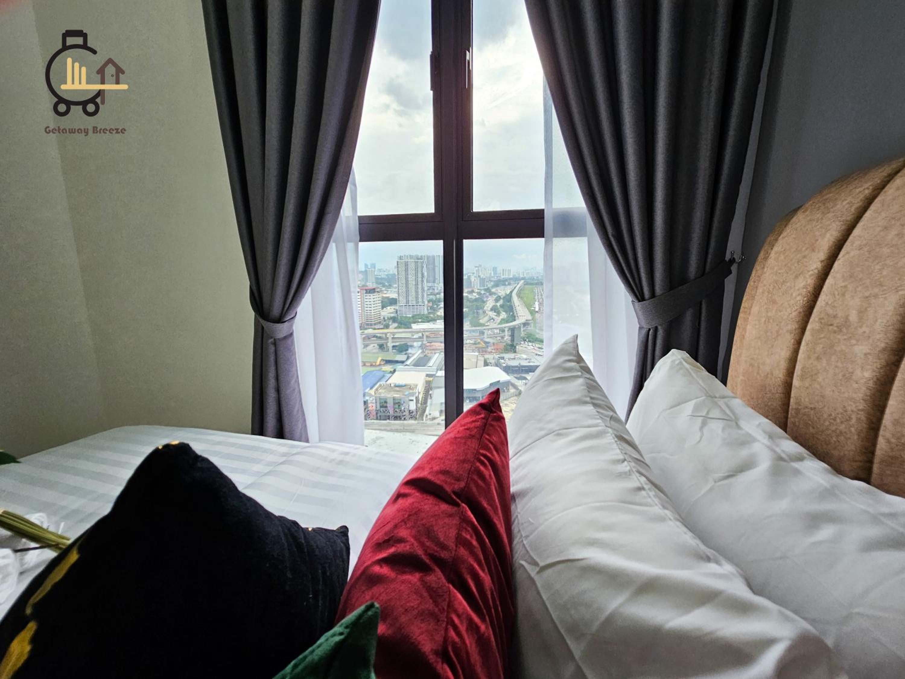 1 min to KL Tallest Residence Heart of Klang Valley