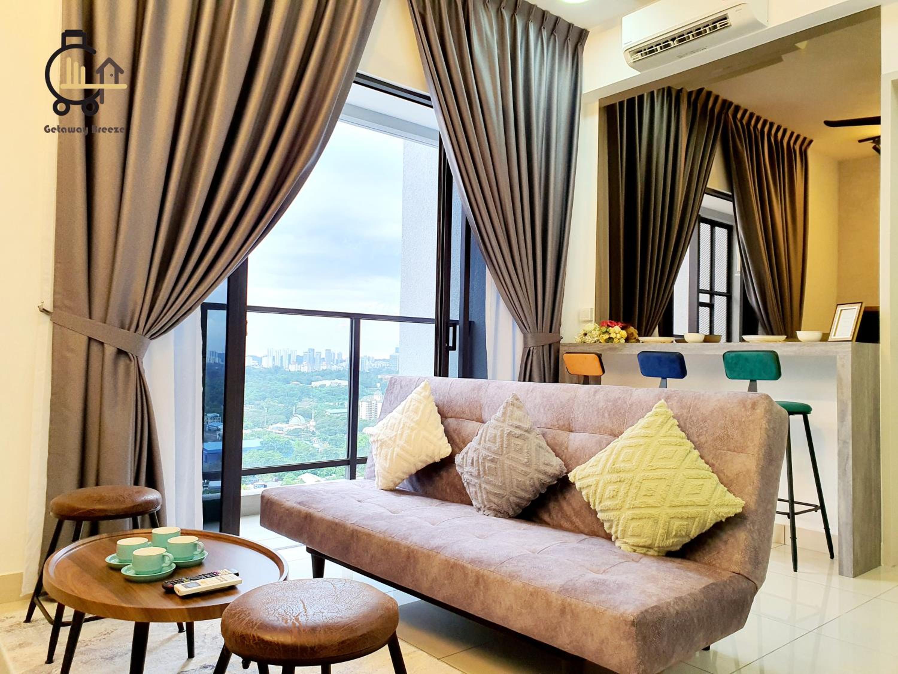 1 min to KL Tallest Residence Heart of Klang Valley