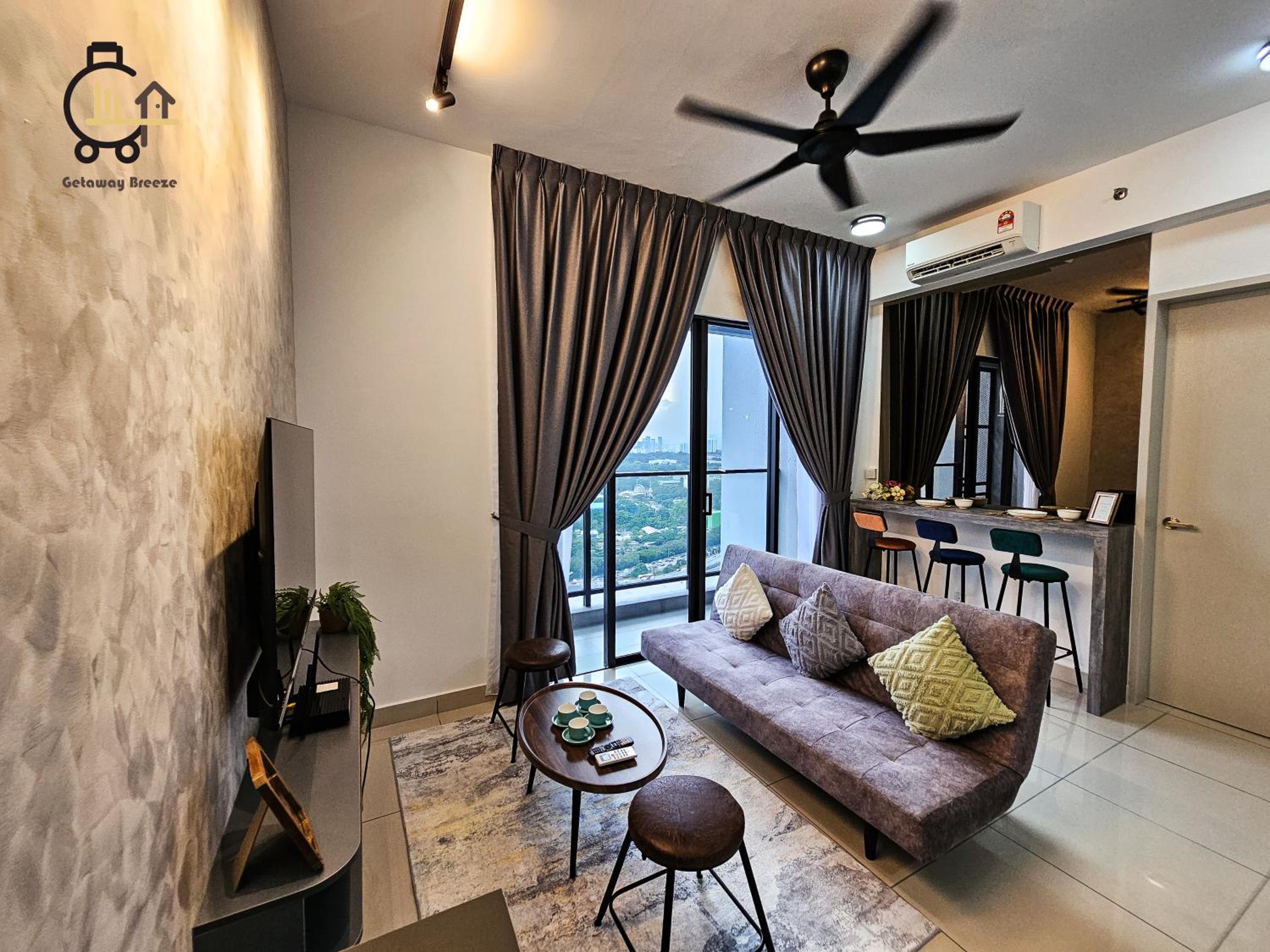 1 min to KL Tallest Residence Heart of Klang Valley
