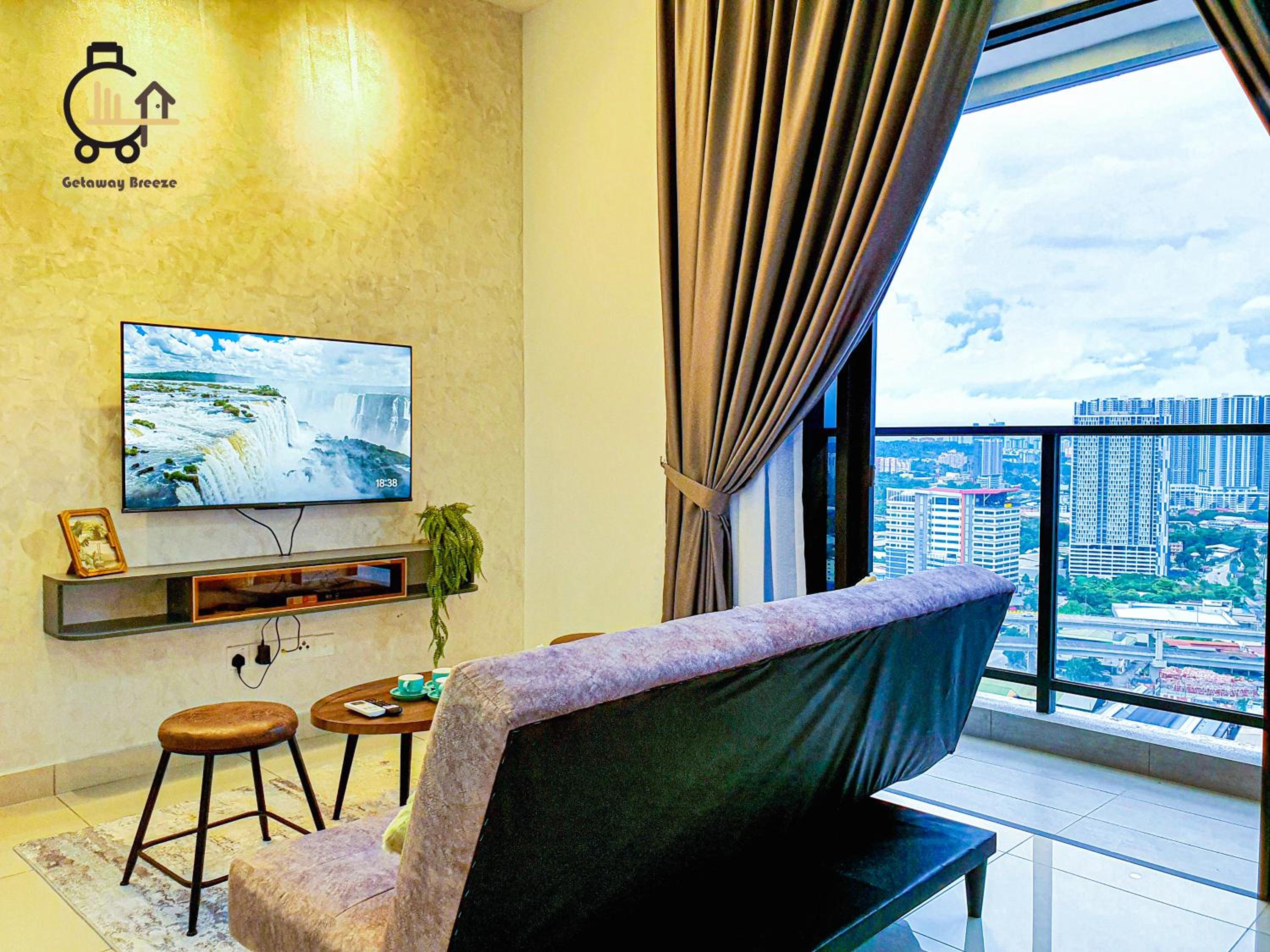 1 min to KL Tallest Residence Heart of Klang Valley