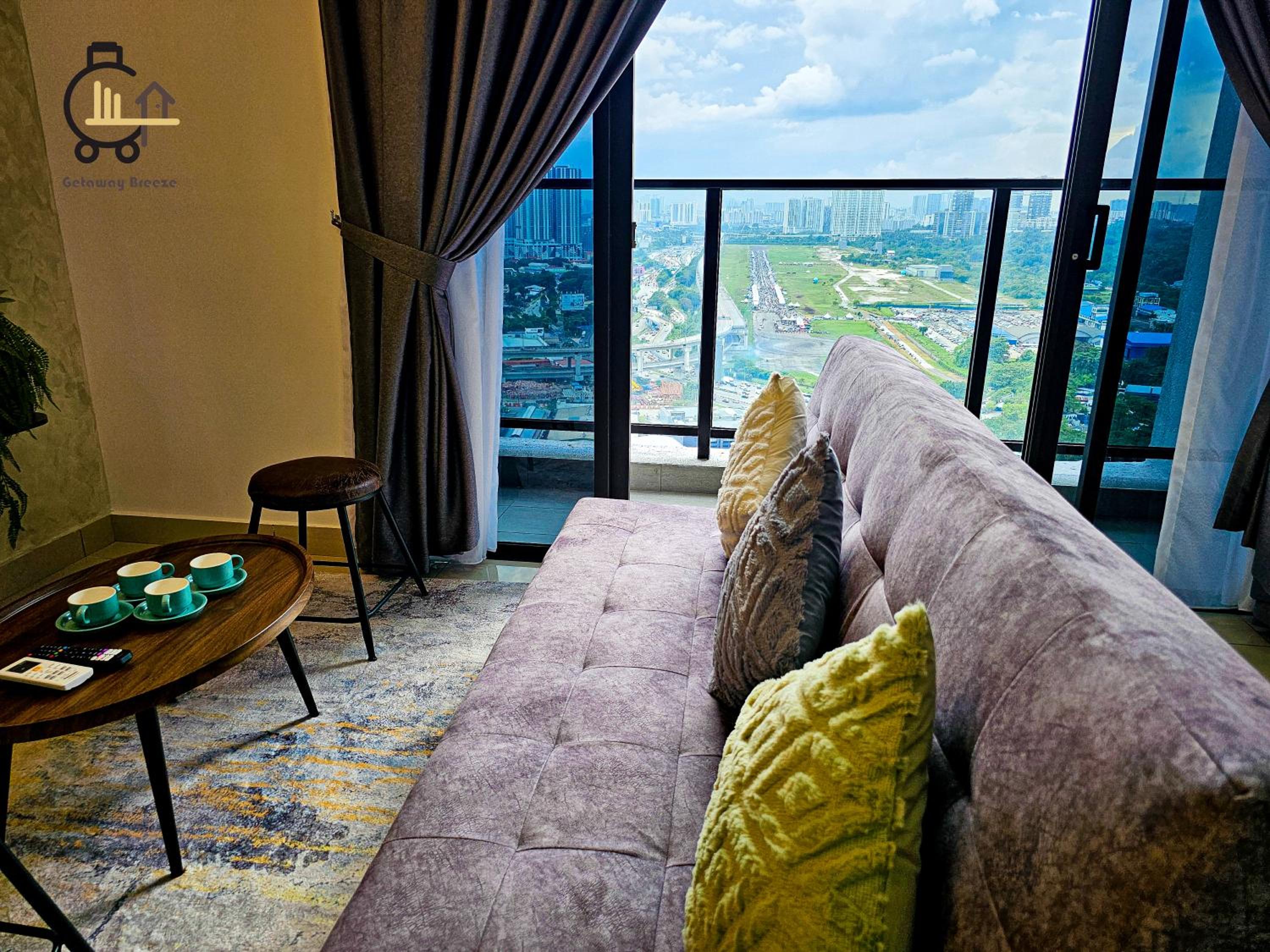 1 min to KL Tallest Residence Heart of Klang Valley
