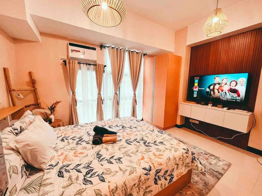 Condo Unit Viceroy Residences Mckinley Hill cd22b view 3