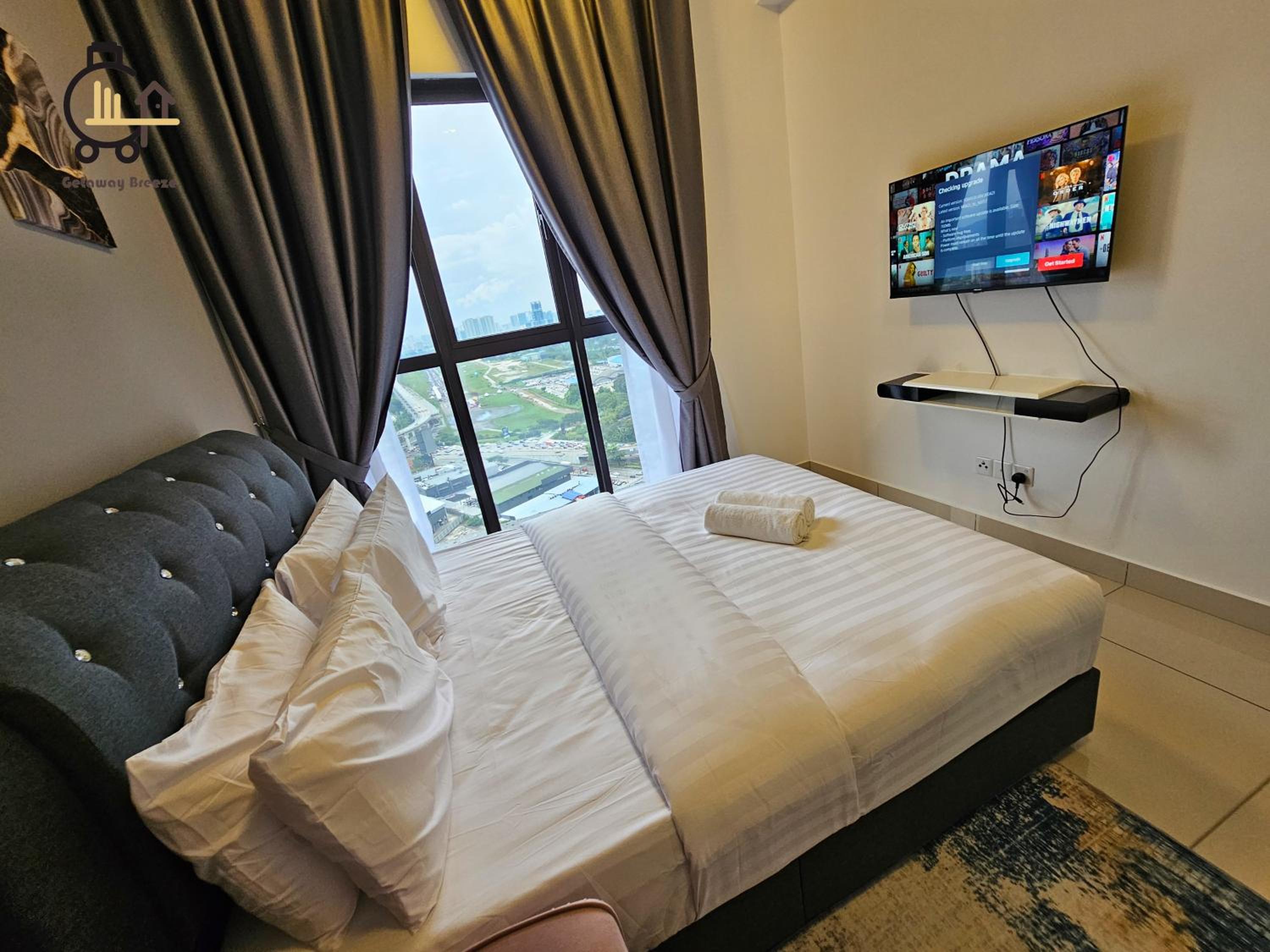 1 min to KL Tallest Residence Heart of Klang Valley