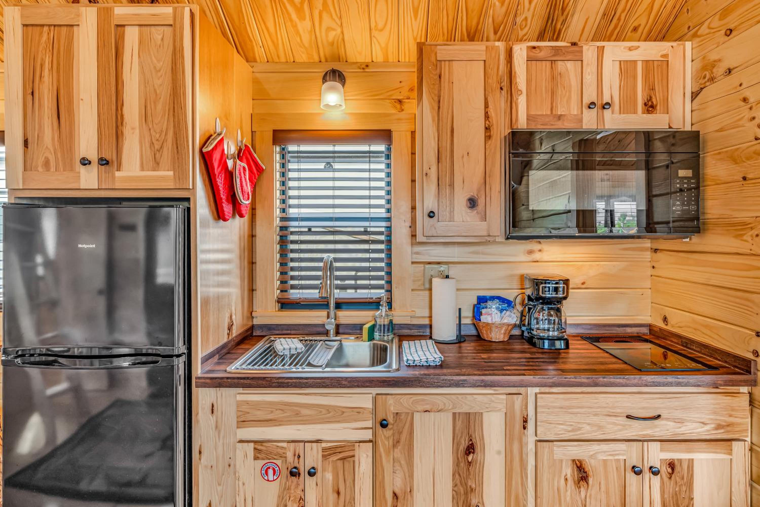 Cabins at Bonefish Bay view 5