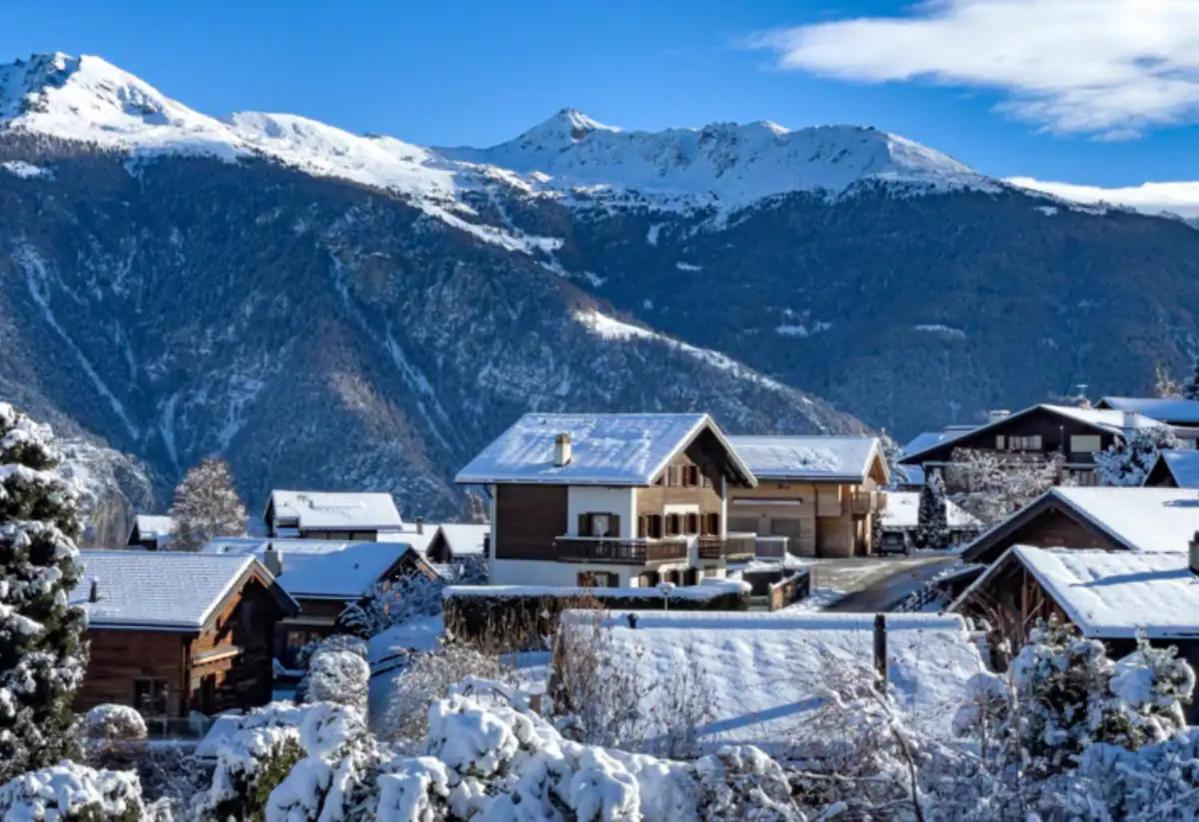 tHE Eagle Nest Duplex - Your Mountain Retreat