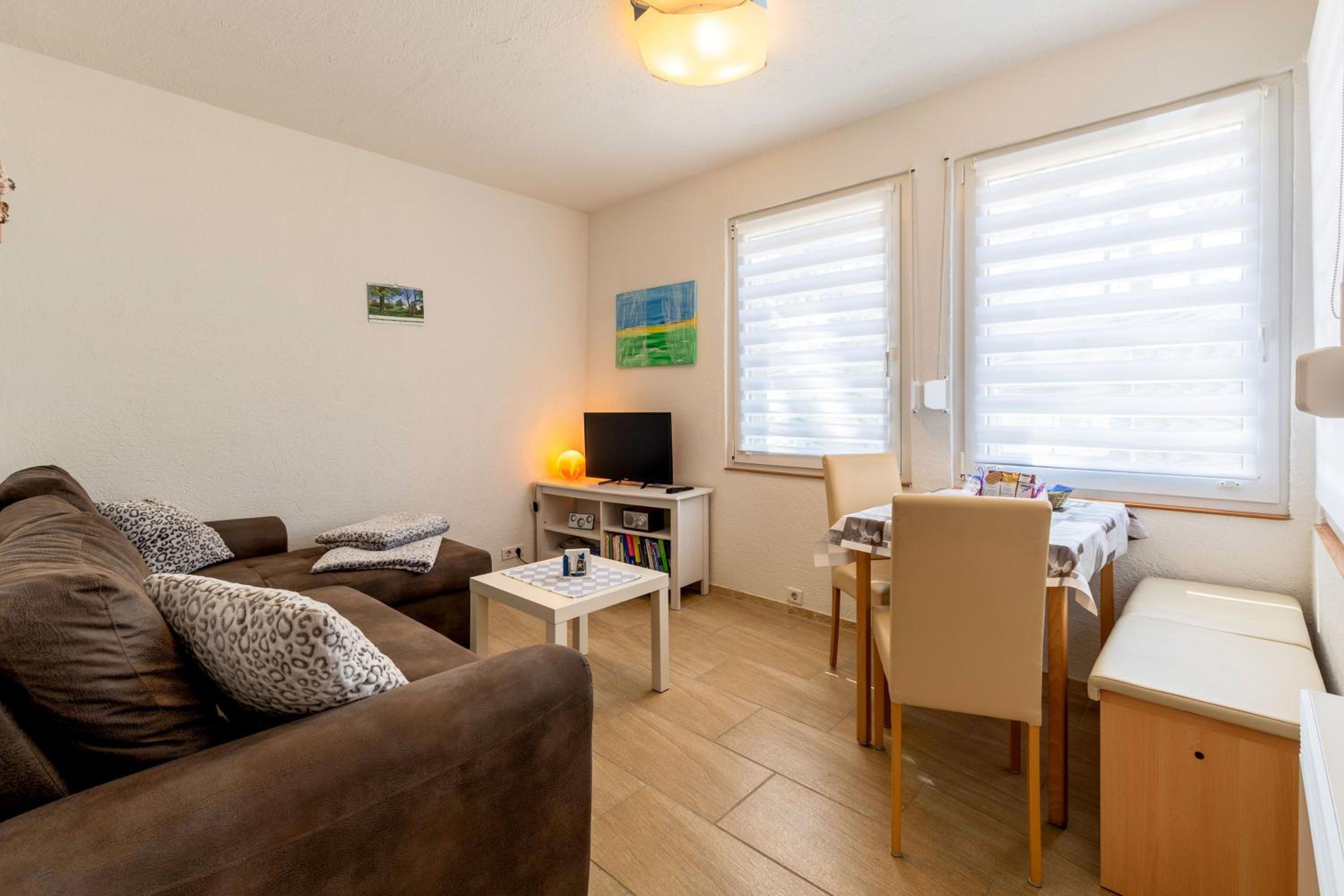 Ferienhäuser HITTHIM Baabe - Ferienwohnung Plogshagen