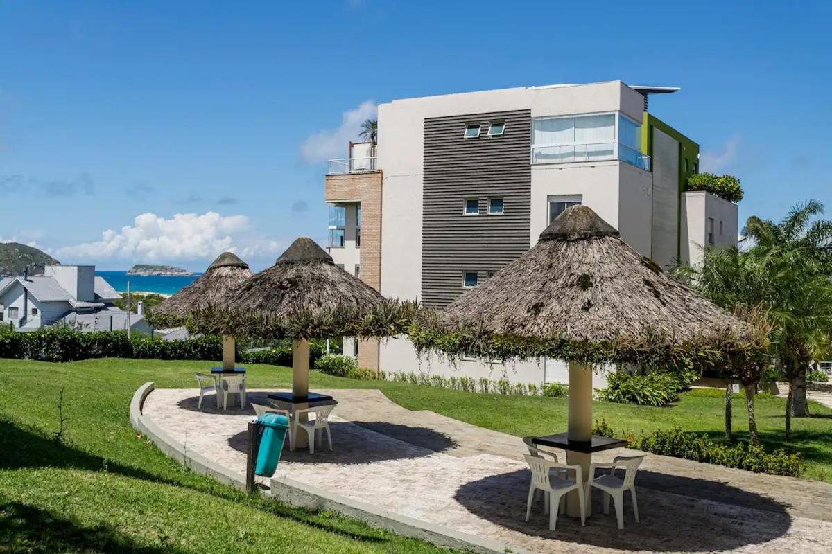 Suas férias com todo conforto PÉ NA AREIA