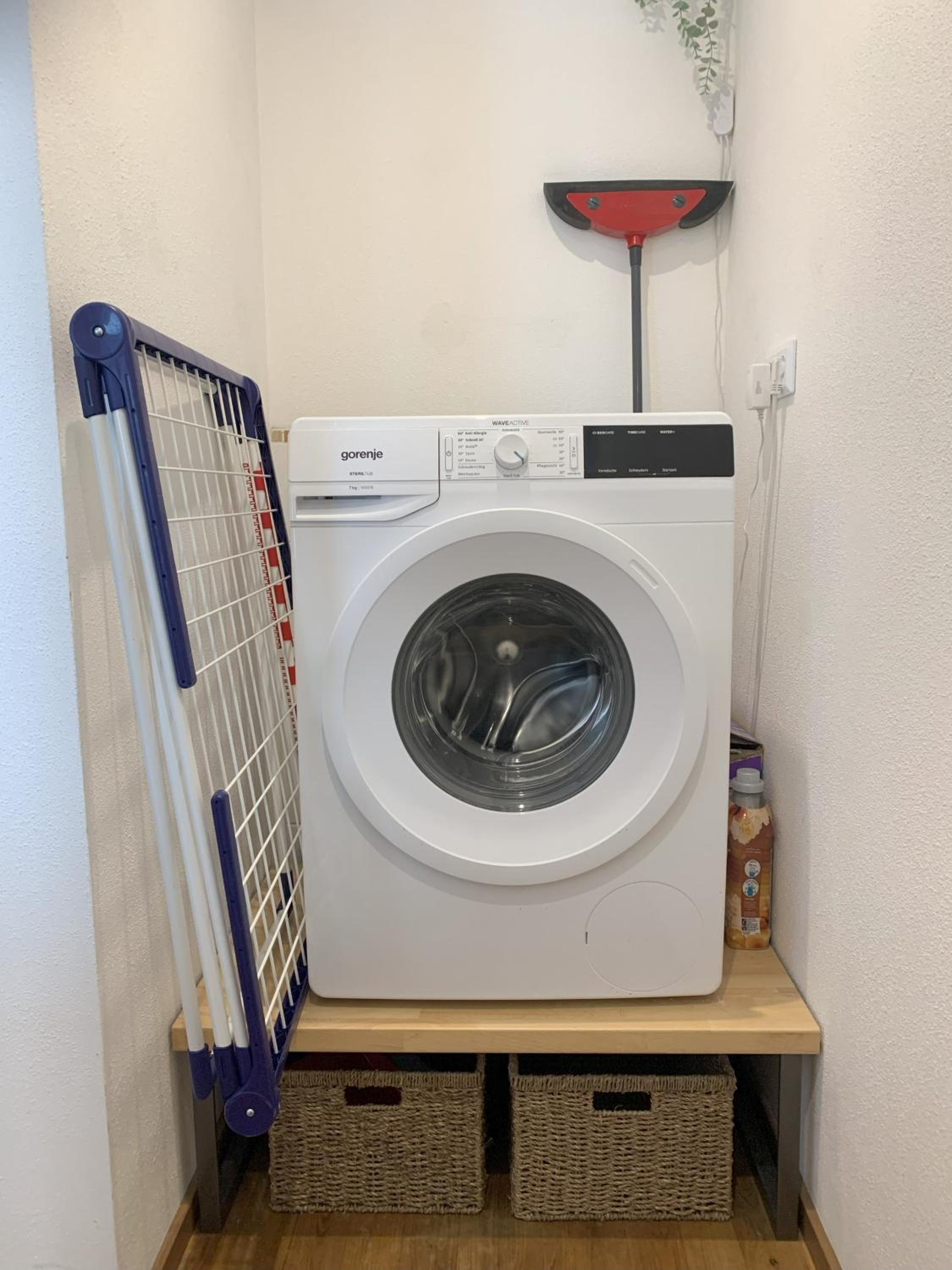 Fe Wo Brunnen - 120 qm -Quiet location - lots of nature - grosser Balkon und Garten - 3D Rundgang verfügbar