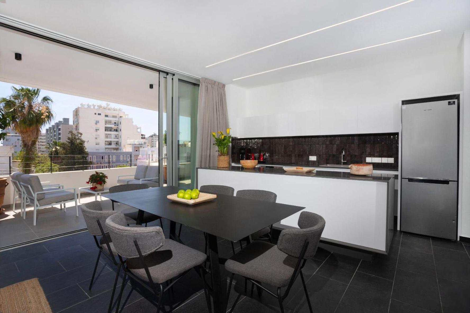 Bridge House 201 - 3BR Penthouse