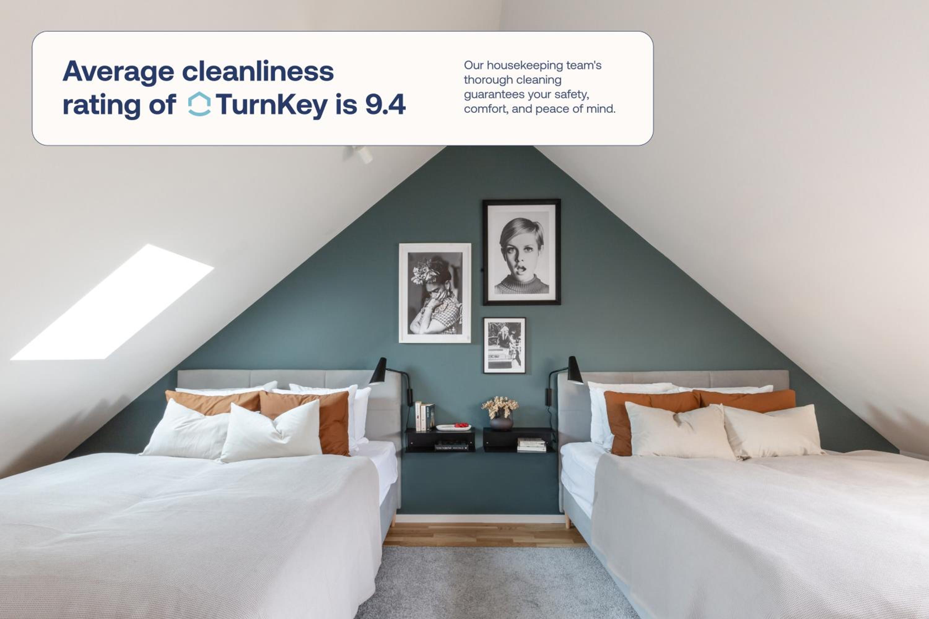 TurnKey I Republic Square Apartments