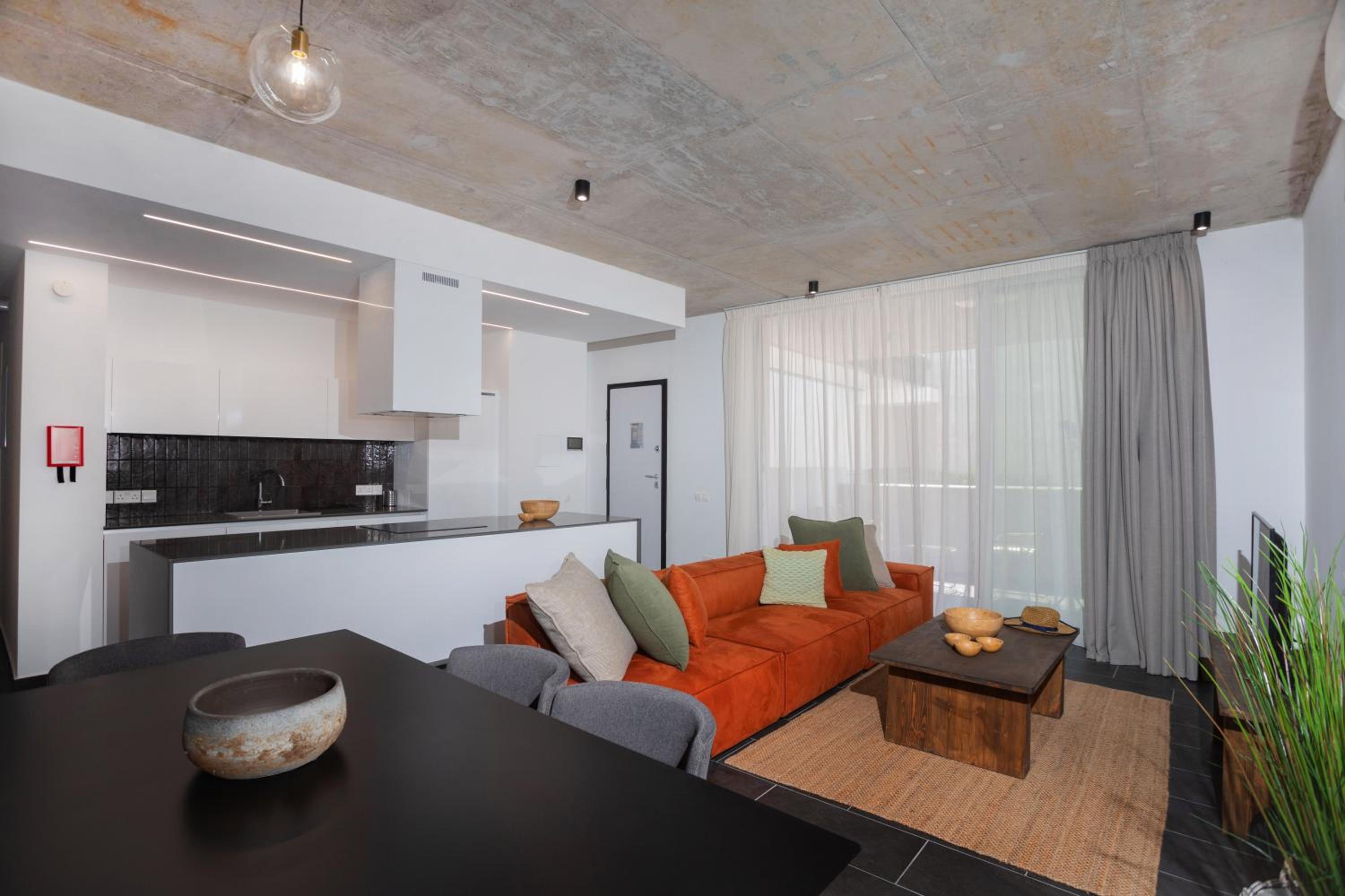 Bridge House 201 - 3BR Penthouse