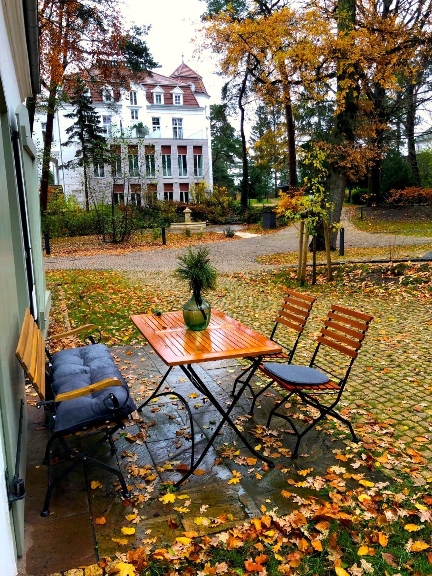 Coach House