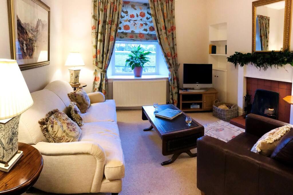 Cosy Wee Cottage St Andrews 20 view 5